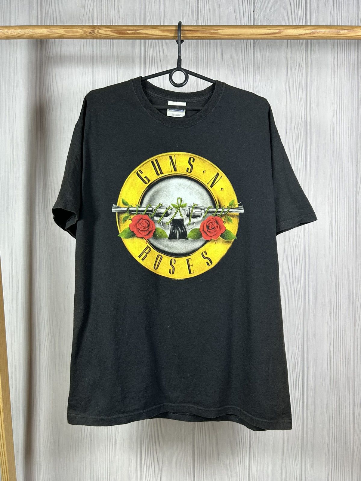 Band Tees Vintage 2004 Guns N Roses Band T-Shirt Size L Faded Size US L / EU 52-54 / 3 - 1 Thumbnail