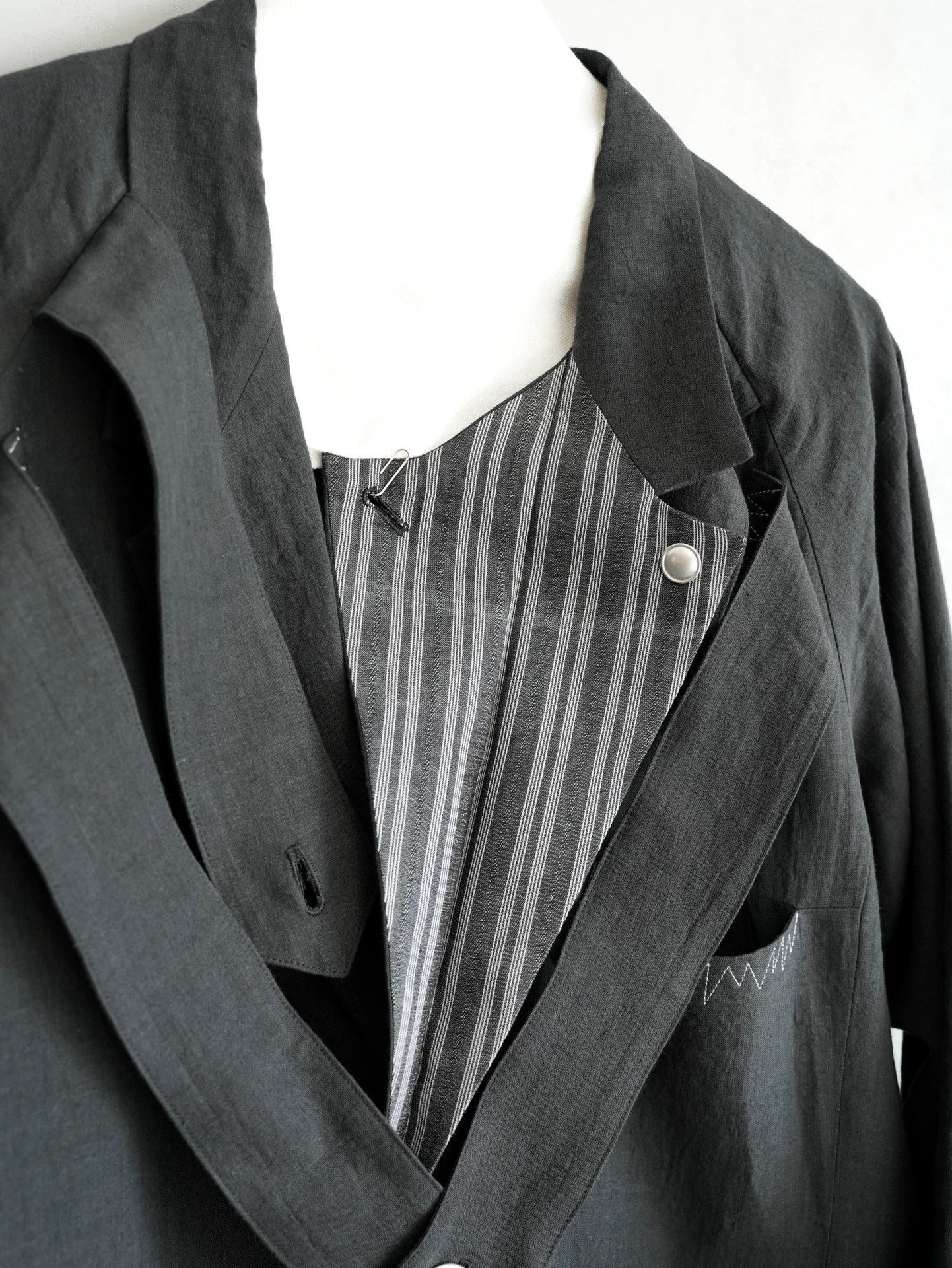 Yohji Yamamoto Yohji Yamamoto 24SS Silver Buckle Linen Jacket S2 Size US M / EU 48-50 / 2 - 5 Thumbnail
