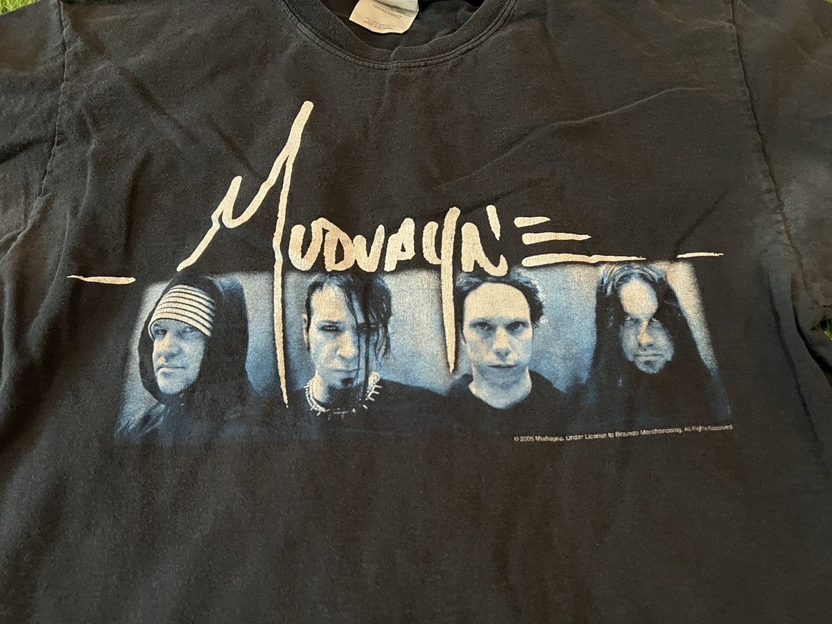 Band Tees Vintage 2005 Mudvayne T Shirt Y2K Band Photo Nu-Metal Rock Size US M / EU 48-50 / 2 - 2 Thumbnail