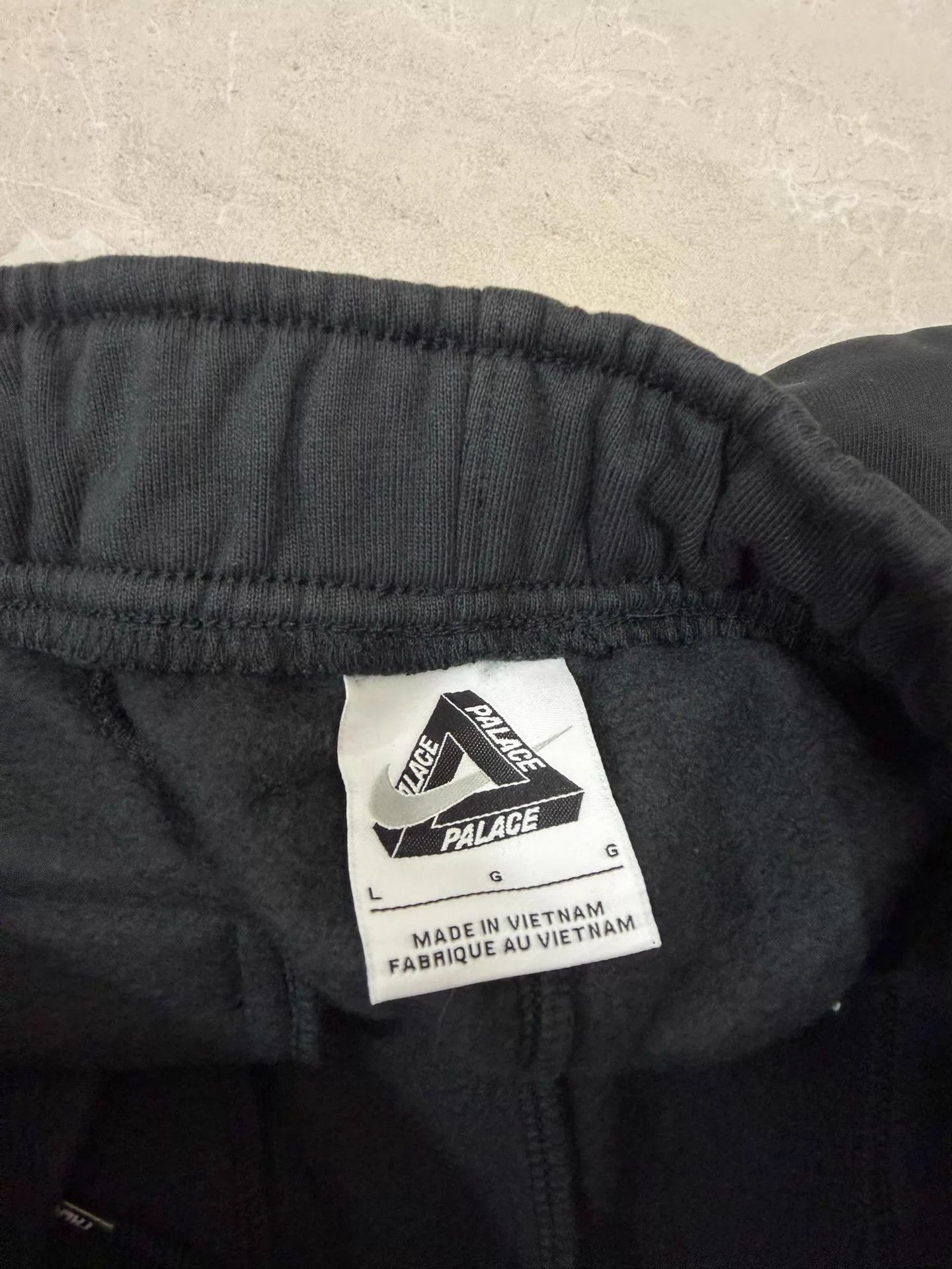Palace PALACE x Nike SS26 D10 Colorblock Print Black L Sweat Short Size US 34 / EU 50 - 4 Thumbnail