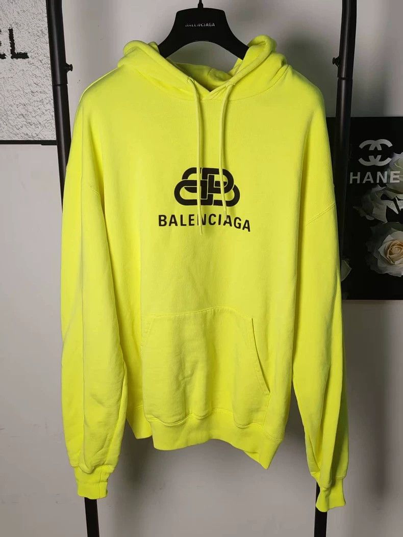 Balenciaga Balenciaga Chain Print Hoodie - dmc Size US XS / EU 42 / 0 - 1 Thumbnail