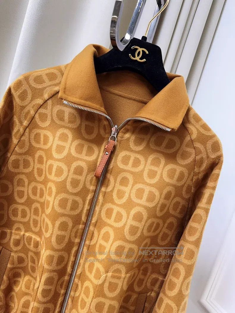 Hermes Hermes Boar Nose Full-Print Two-Way Cashmere Jacket Size S / US 4 / IT 40 - 5 Thumbnail