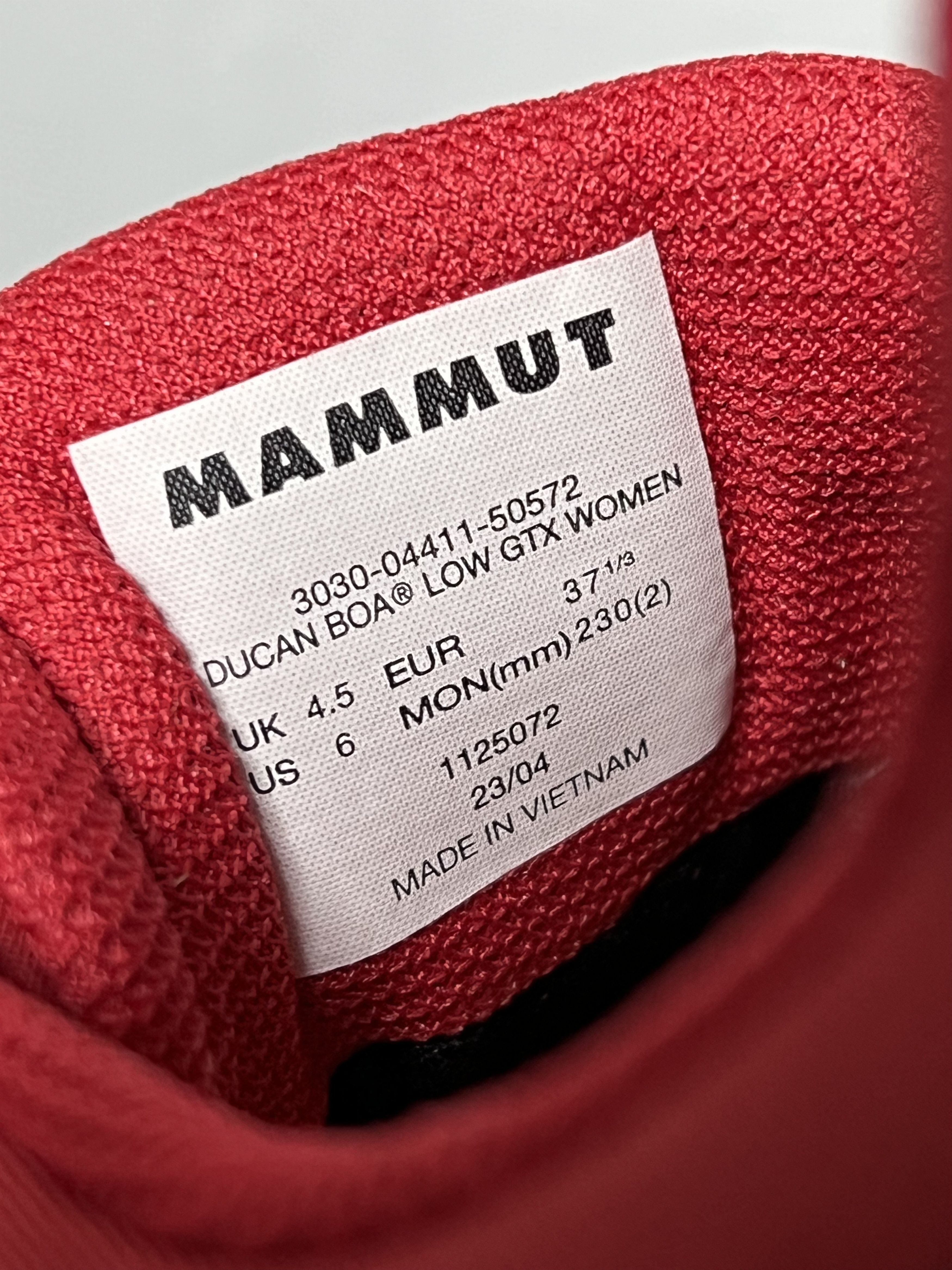 Goretex × Mammut Mammut Ducan Boa Low GTX Women's Hiking Shoes Vibram Size US 6 / IT 36 - 12 Thumbnail