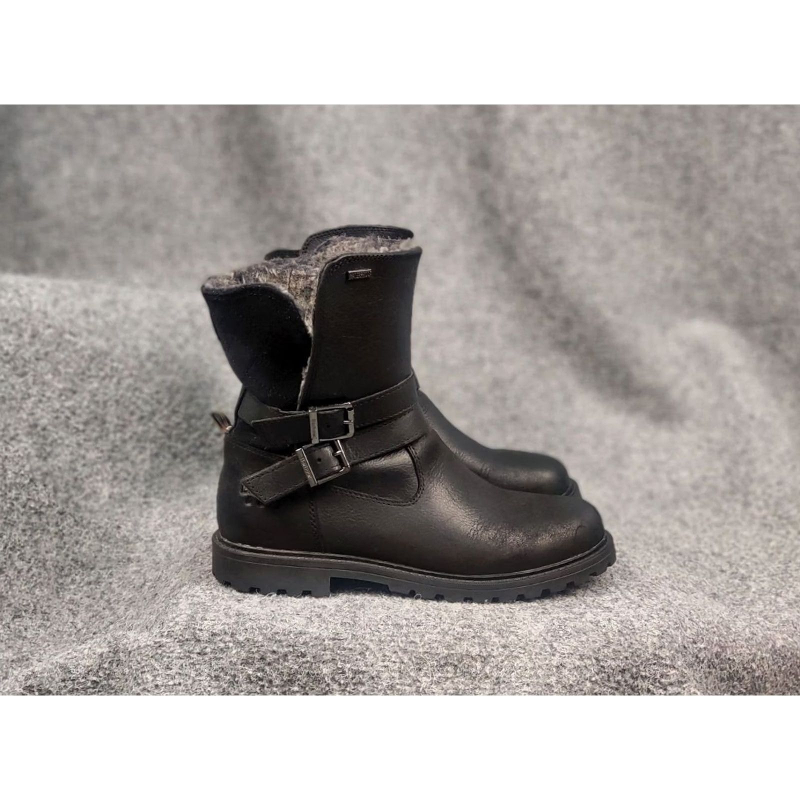 Barbour Barbour Sycamore Black Leather Waterproof Fur Lined Ankle Boots Barbour Sycamore Leather Waterproof Fur Lined Ankle Boots Size US 7 / IT 37 - 2 Thumbnail