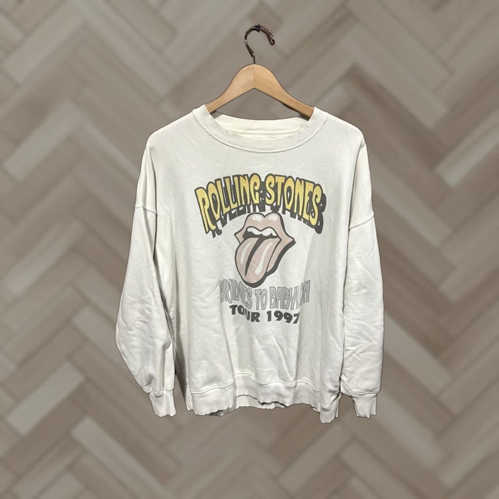 American Eagle Outfitters American Eagle Womens White Rolling Stones Graphic Pullover Sweater M Size M / US 6-8 / IT 42-44 - 1 Thumbnail