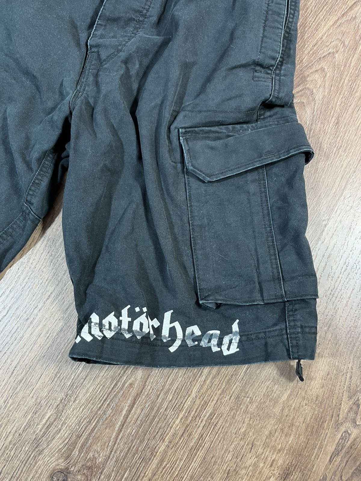 Band Tees Motorhead Vintage Shorts Size US 32 / EU 48 - 3 Thumbnail