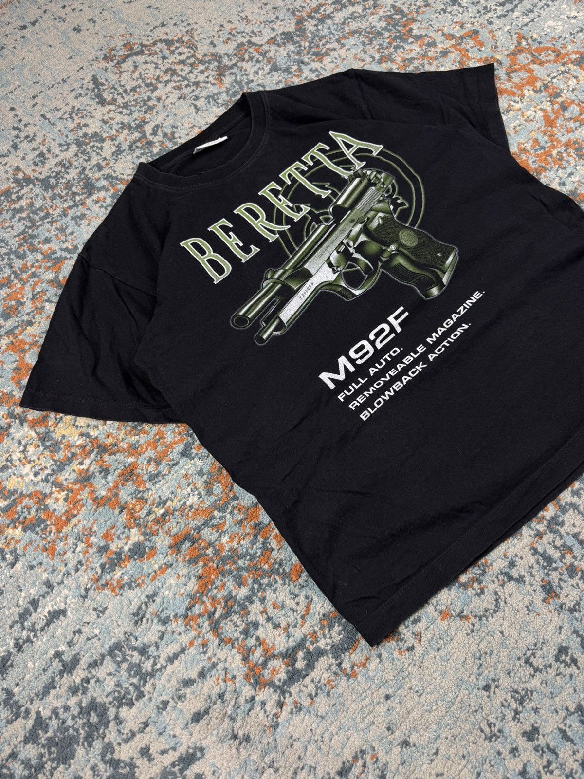 Vintage Vintage 90s Beretta M92F gun graphic promo tee Size US L / EU 52-54 / 3 - 3 Thumbnail