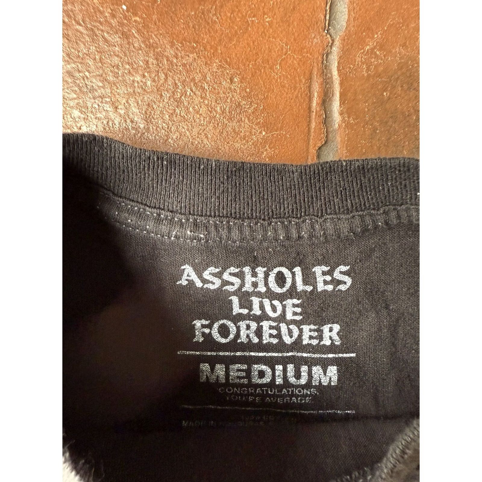 Olive Aholes Live Forever T-Shirt Men Short Sleeve Crew Neck Black Medium Grunge Logo Graphic Print Vintage No Size US M / EU 48-50 / 2 - 3 Thumbnail