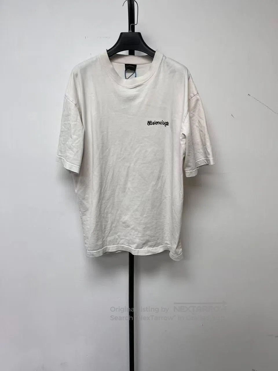 Balenciaga Balenciaga Men's Logo Print Crewneck T-Shirt. Size US S / EU 44-46 / 1 - 1 Thumbnail