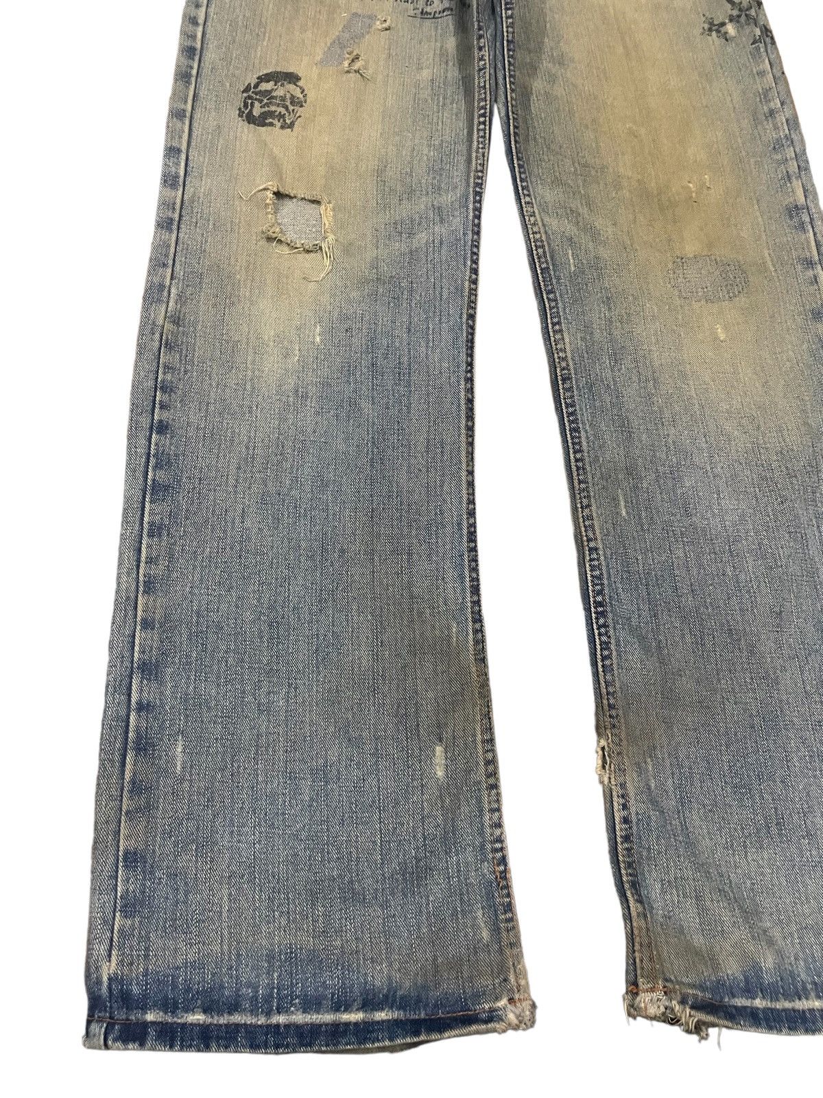 If Six Was Nine Nylous Skull & Cross Design Mud Wash Punk Ripped Loose Jeans Size US 32 / EU 48 - 7 Thumbnail