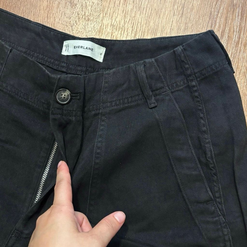 Everlane NWOT Everlane The Utility Short in Buttersoft Black Size 8 Size 30" / US 8 / IT 44 - 5 Thumbnail