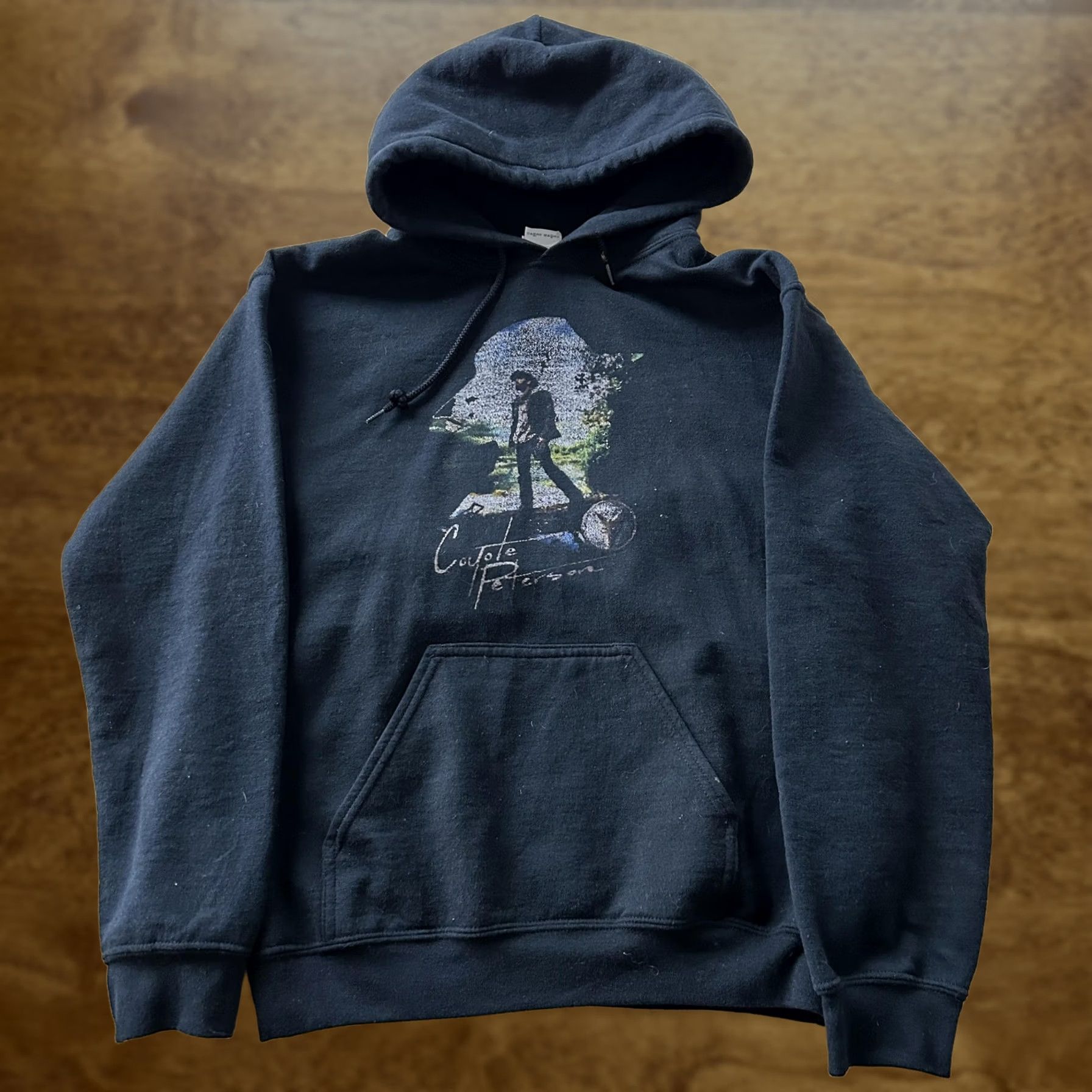 Gildan Gildan Mens Hooded Fleece Sweatshirt - Size S Black Coyote Graphic Size US S / EU 44-46 / 1 - 1 Thumbnail