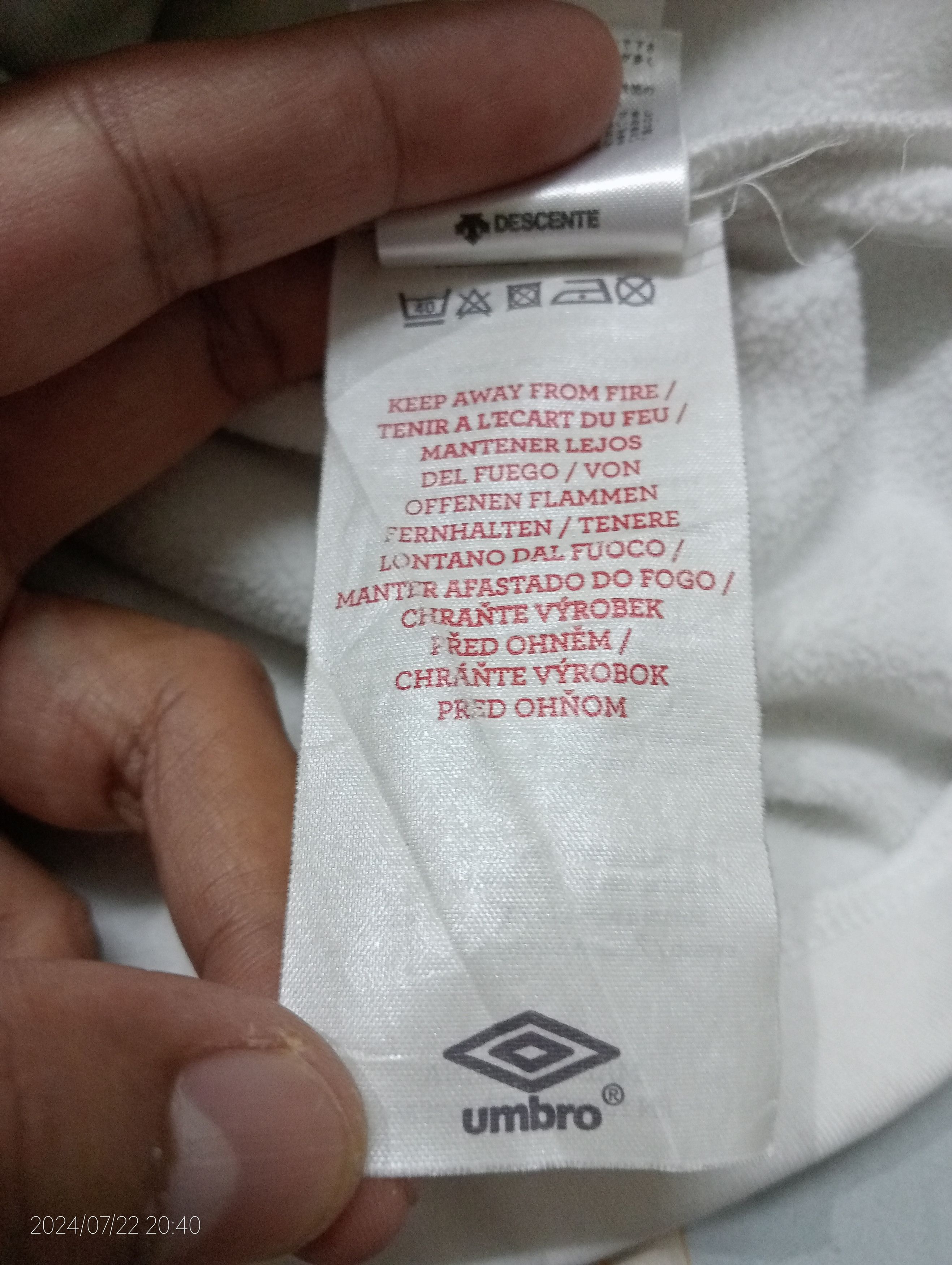 Umbro Vintage Umbro England Track Jacket Very Rare Size US L / EU 52-54 / 3 - 7 Thumbnail