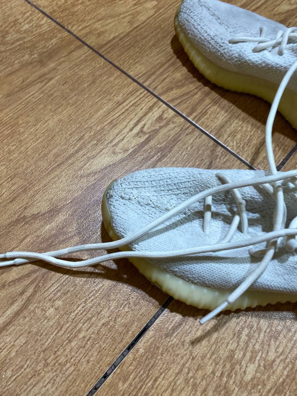 Yeezy Vintage Yeezy Low-Top Sneakers Size US 7 / EU 40 - 7 Thumbnail