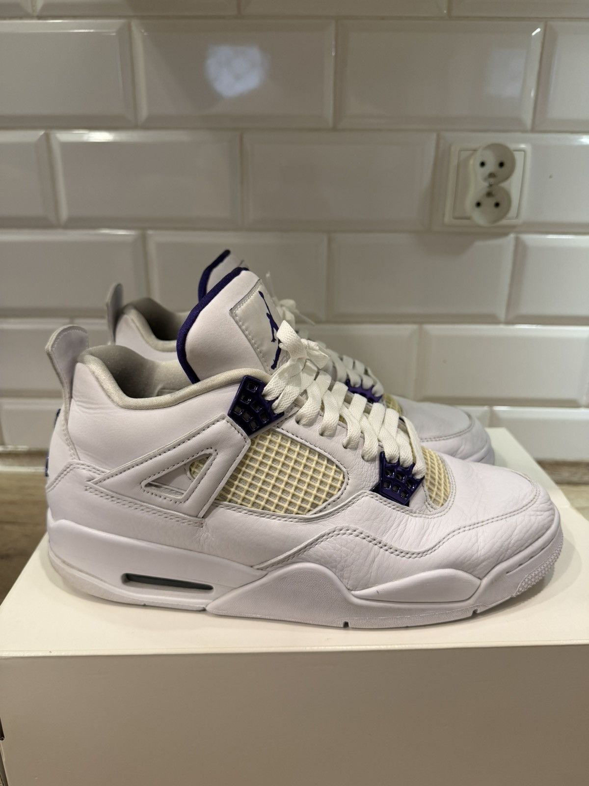 Jordan Brand Jordan 4 Metallic Purple Size US 10.5 / EU 43-44 - 2 Thumbnail