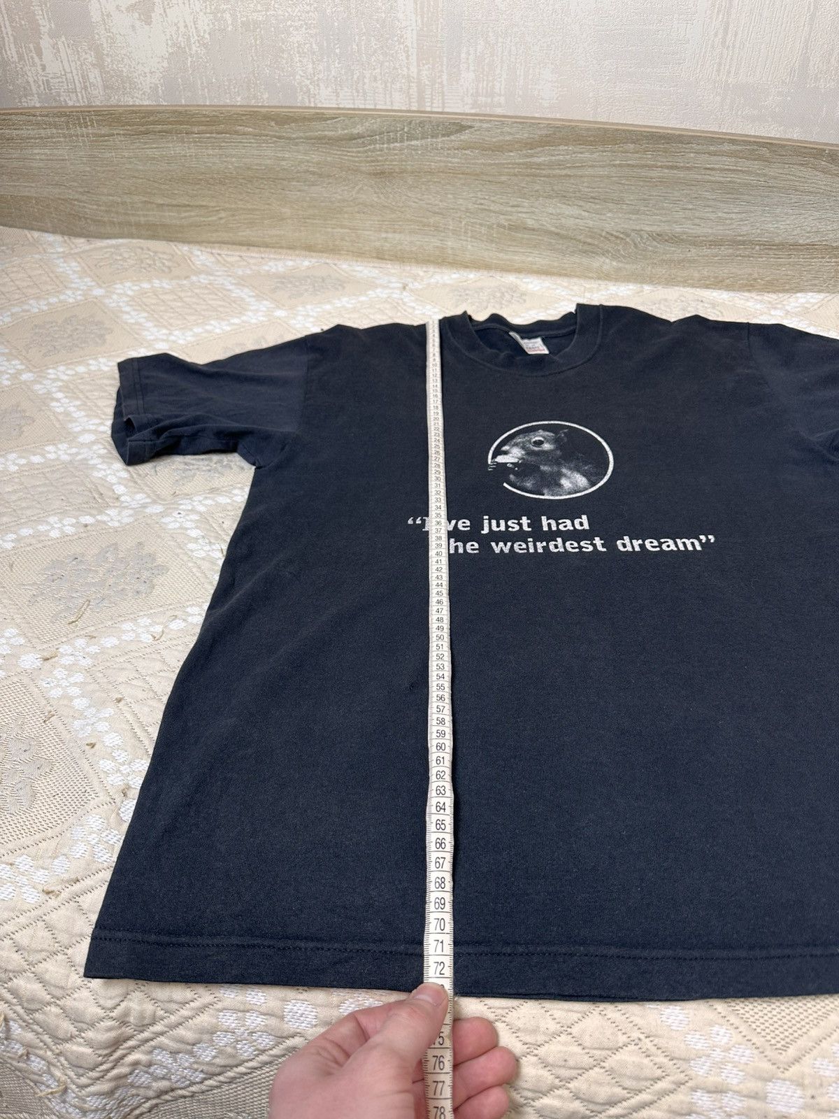 Drink Beer Save Water 🔥 Guinness Surreal Squirrel Dream Quote Vintage T Shirt Y2K Size US L / EU 52-54 / 3 - 10 Thumbnail