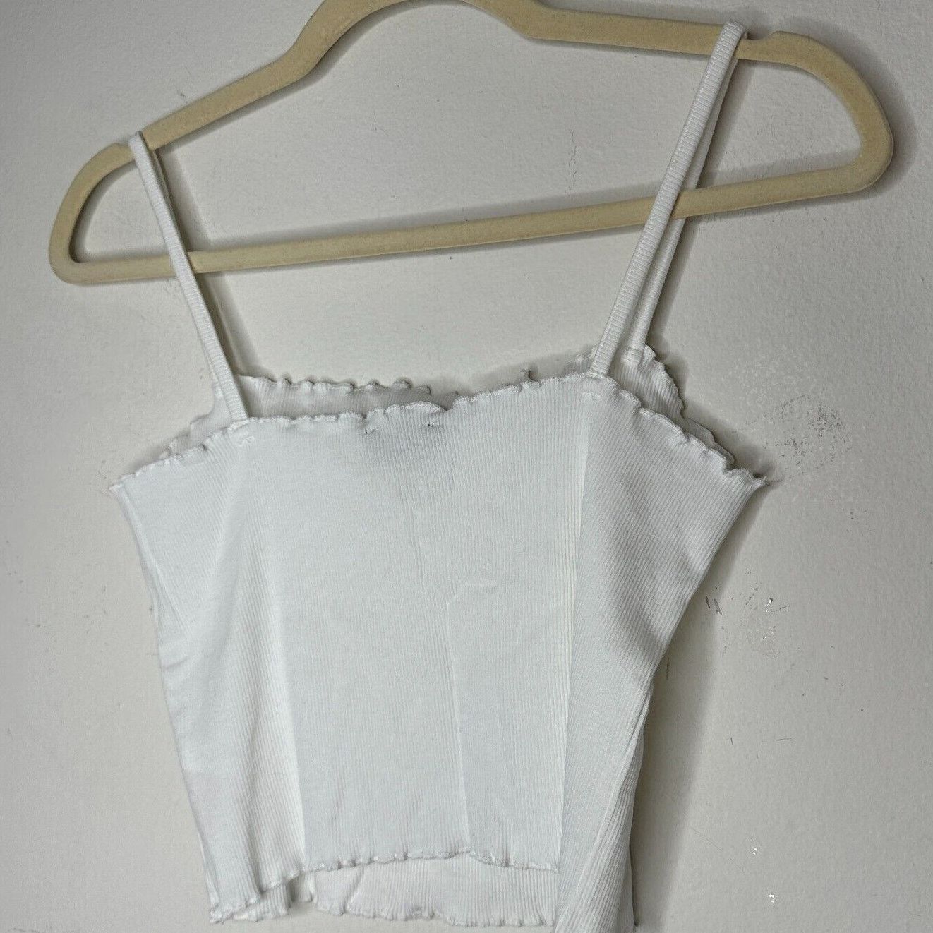 Topshop Topshop White Sleeveless Lettuce Spaghetti Strap Crop Top 10 Size L / US 10 / IT 46 - 3 Thumbnail