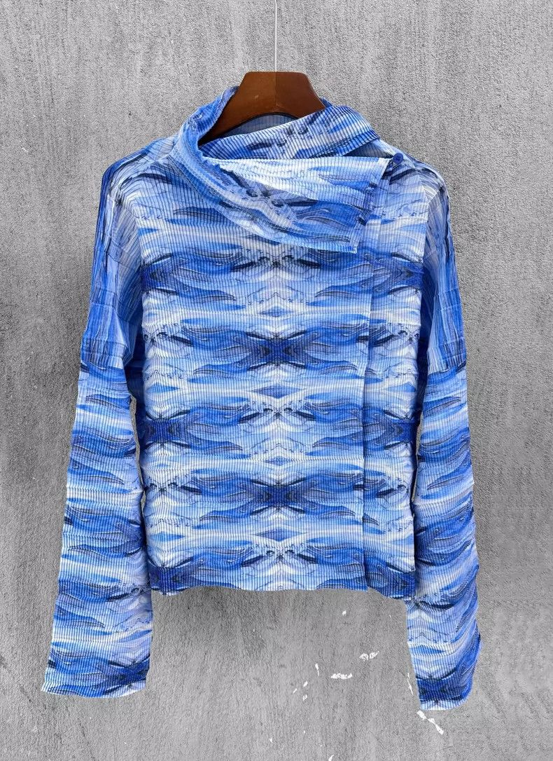 Issey Miyake Blue ink-wash wave top