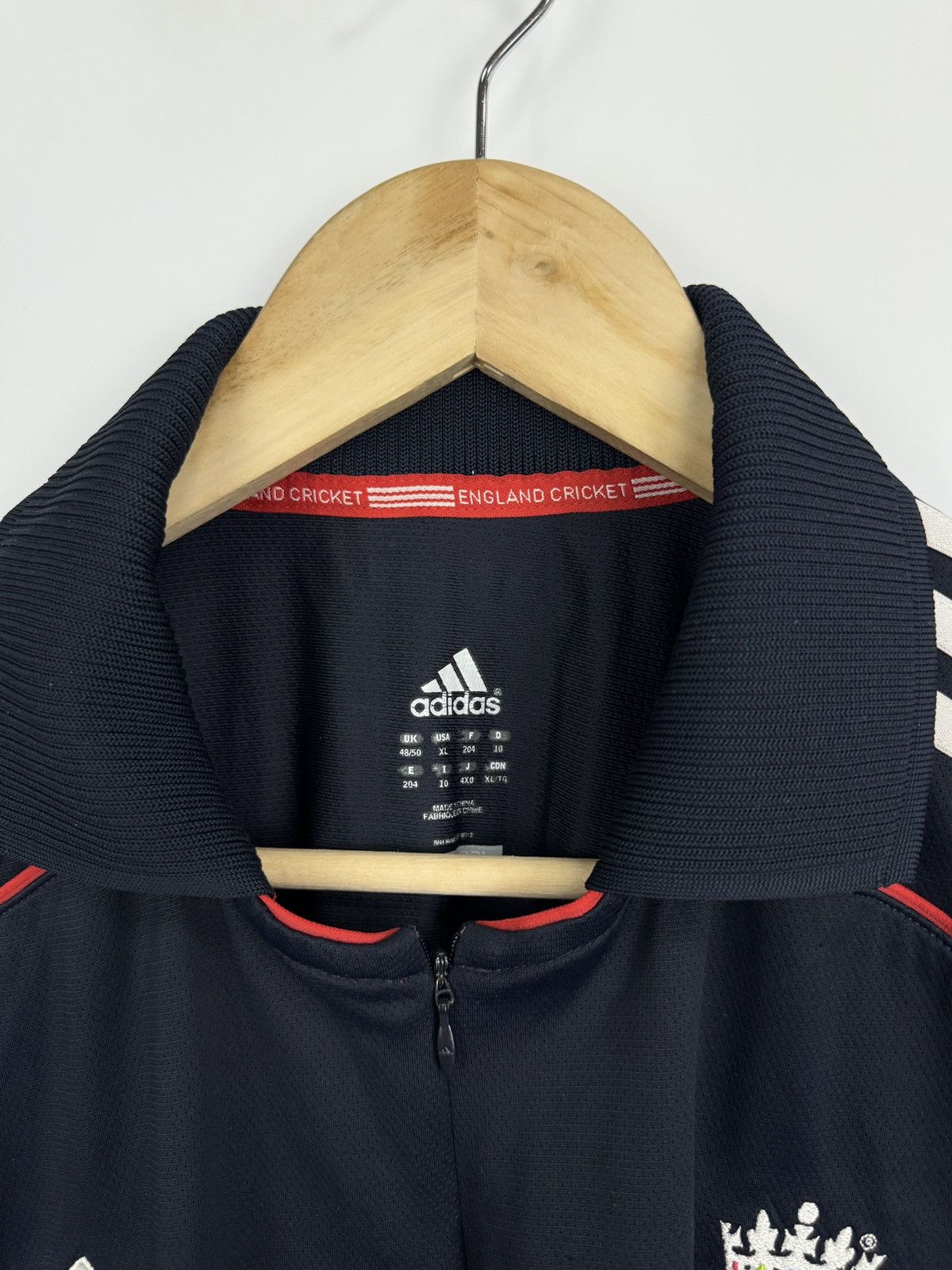 Adidas 🏴󠁧󠁢󠁥󠁮󠁧󠁿 2010 Adidas England Cricket Jersey Polo T-Shirt Brit Rare Size US XL / EU 56 / 4 - 7 Thumbnail