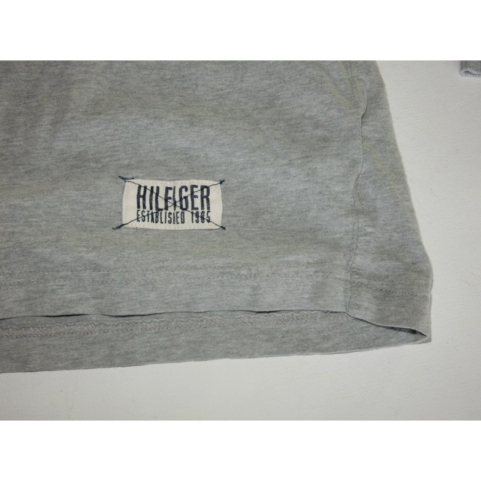 Tommy Hilfiger TOMMY HILFIGER Gray Long Sleeve T-Shirt Men’s Medium Cotton Size US M / EU 48-50 / 2 - 2 Thumbnail