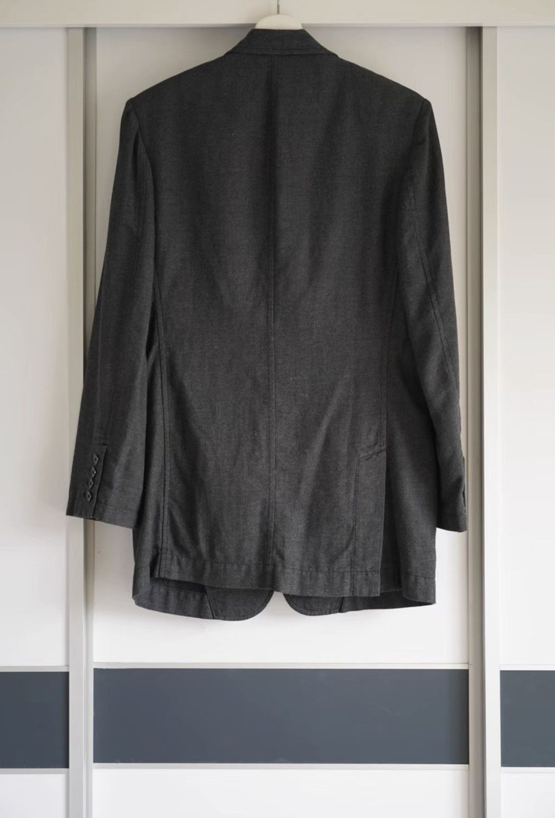 Yohji Yamamoto Yohji Yamamoto 12AW Asymmetric Back Vent Gray Blazer K4 Size US S / EU 44-46 / 1 - 2 Thumbnail
