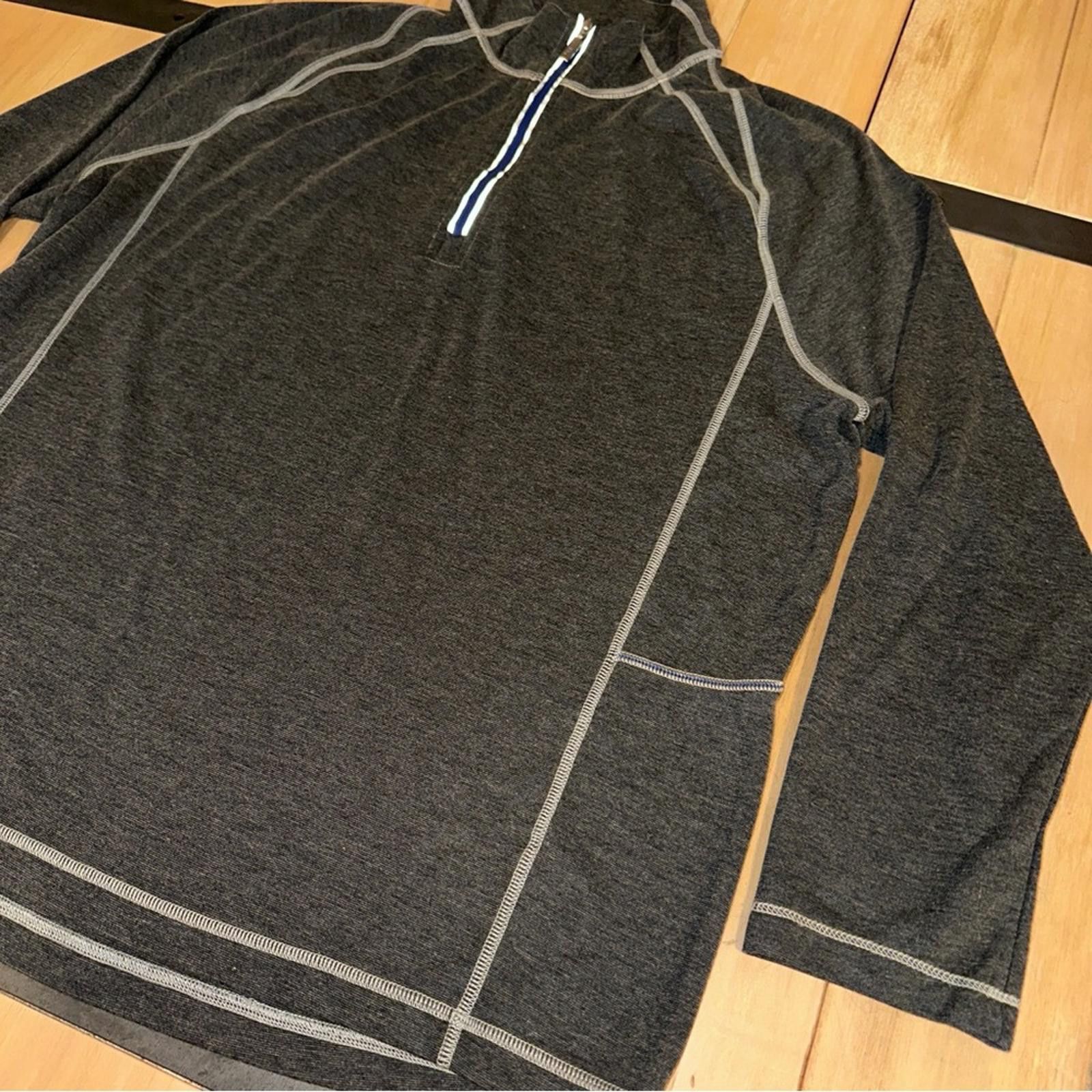 Tommy Bahama Tommy Bahama Mens XL Pullover Charcoal Gray Long Sleeve EUC Size US XL / EU 56 / 4 - 6 Thumbnail