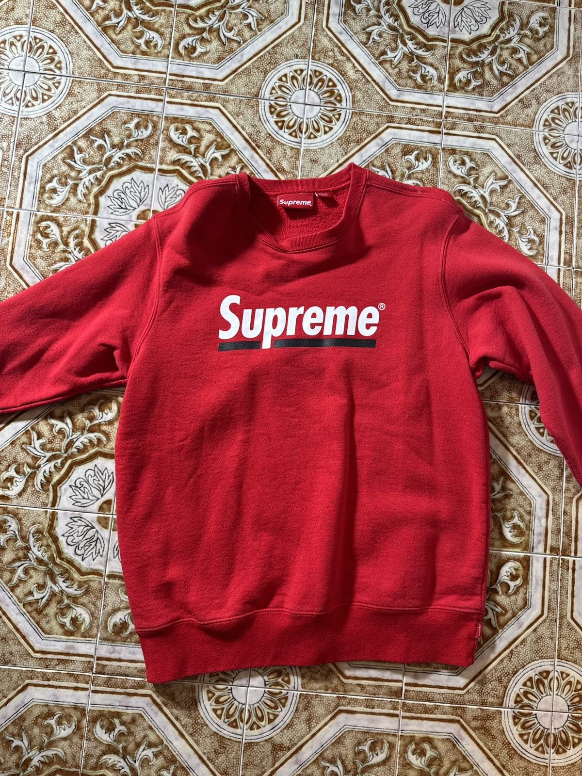 Supreme Supreme underline Crewneck Size US S / EU 44-46 / 1 - 1 Thumbnail