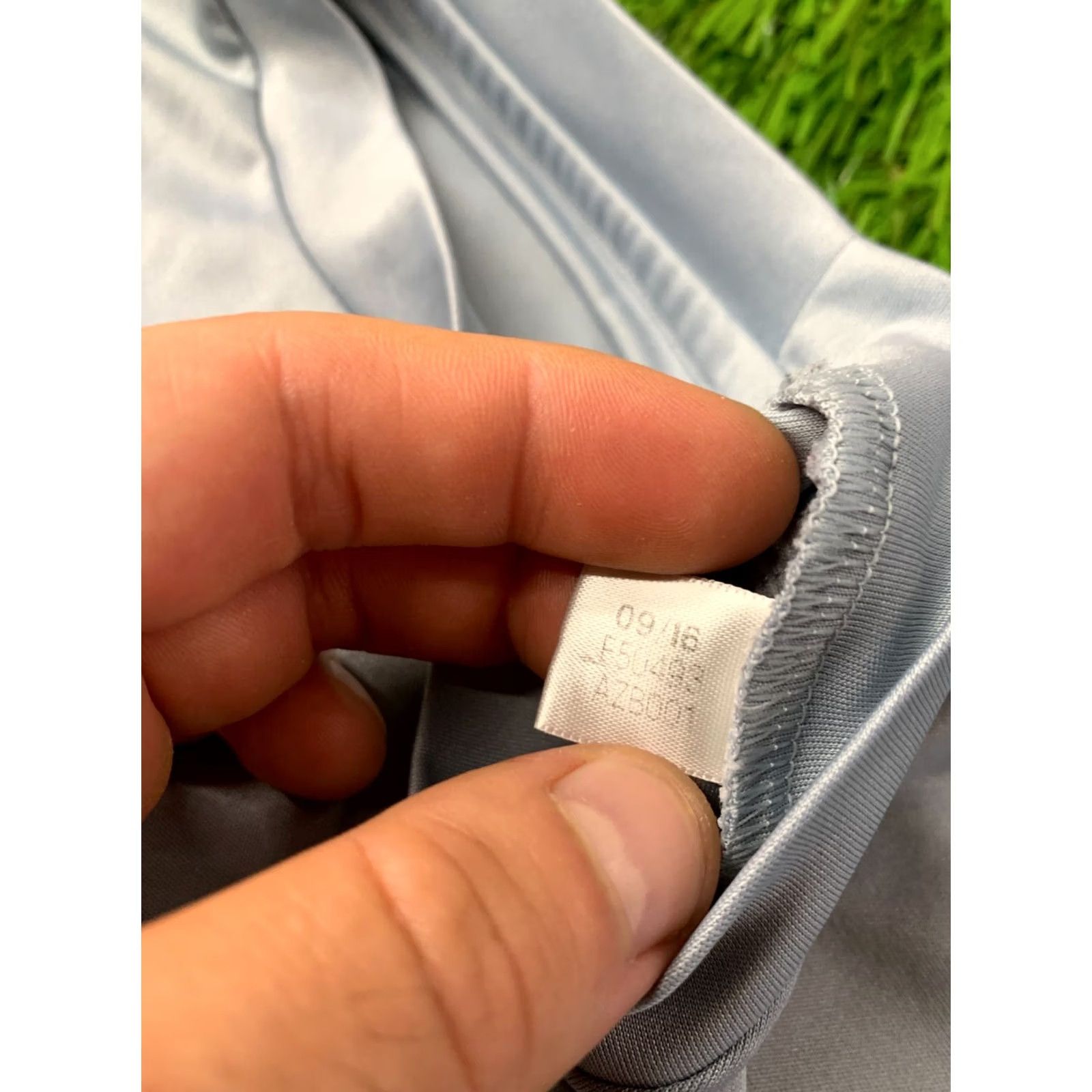 Adidas ADIDAS PERFORMANCE FOOTBALL SHIRT JERSEY M adult gray and white 2016 Entrada Football Mens Shirt Size US M / EU 48-50 / 2 - 6 Thumbnail