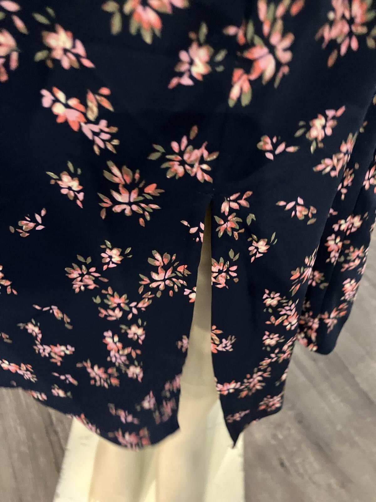 Other NWT Navy Blue Floral Midi Skirt Size 36" / US 14 / IT 50 - 12 Thumbnail