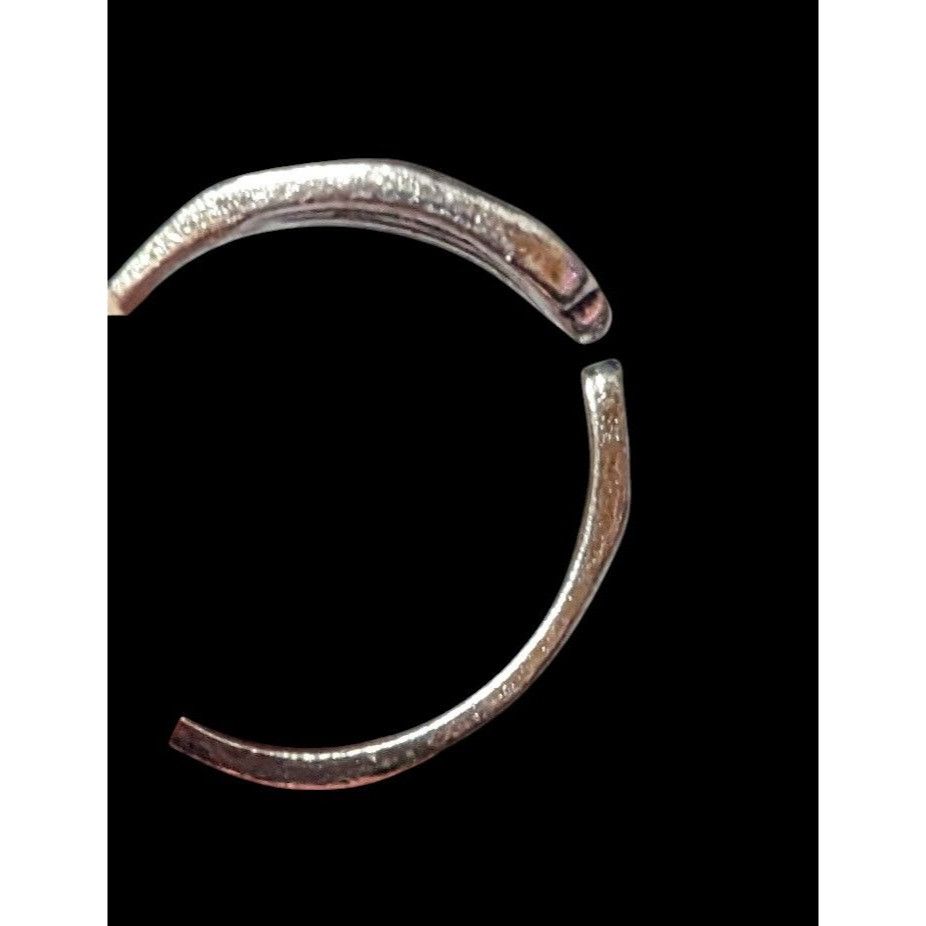 Other Gothic Skeleton Hand Silver Tone Fashion Ring Size 5 1/2 Size ONE SIZE - 8 Thumbnail