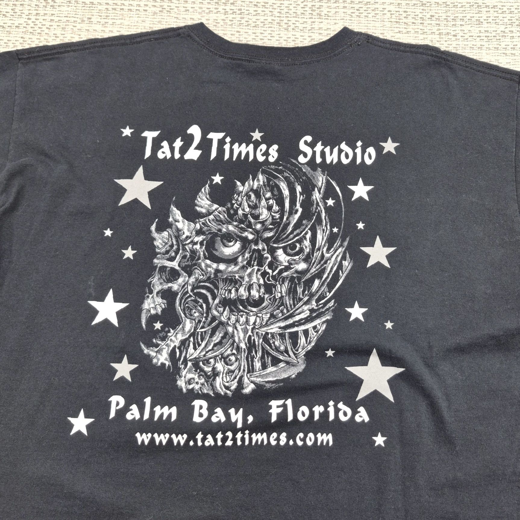 Gildan Tat2 Times Studio Shirt Mens XL Black Palm Bay Florida Tattoo Skull Tee Gildan Size US XL / EU 56 / 4 - 2 Thumbnail