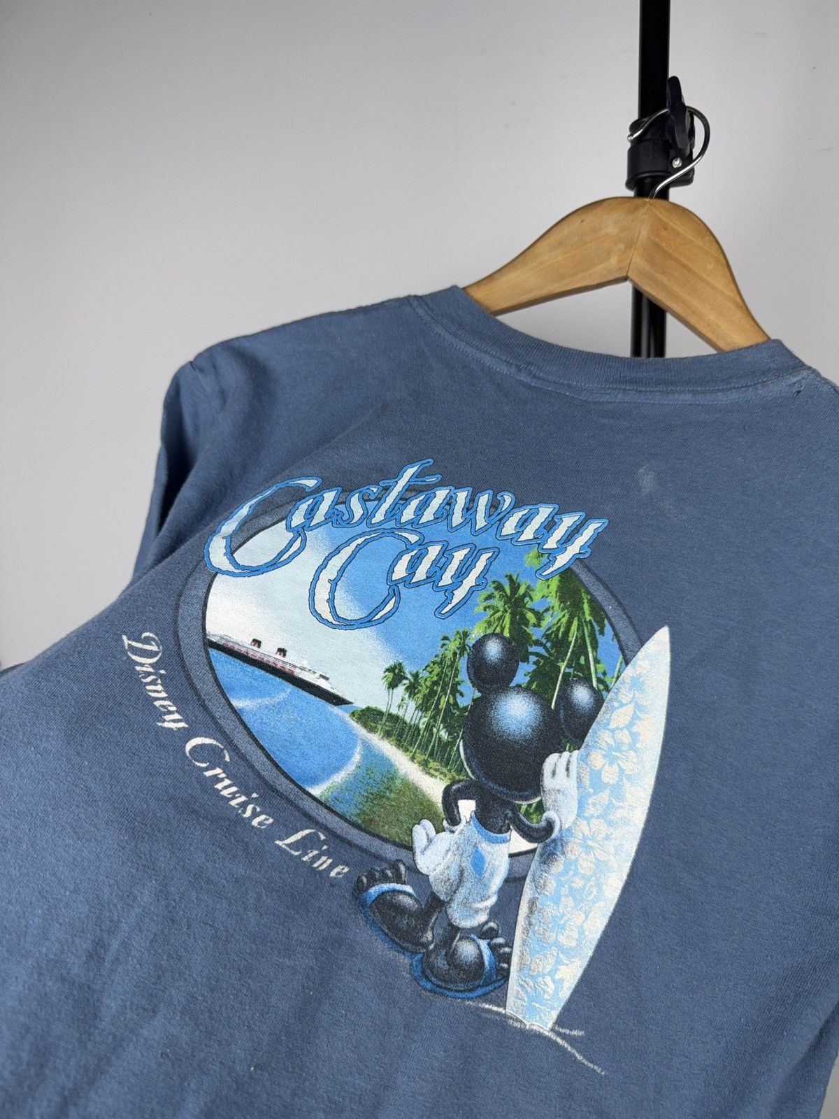 Disney Disney Castaway Cay Mickey Surf Y2K Cruise Tee Size US XS / EU 42 / 0 - 14 Thumbnail