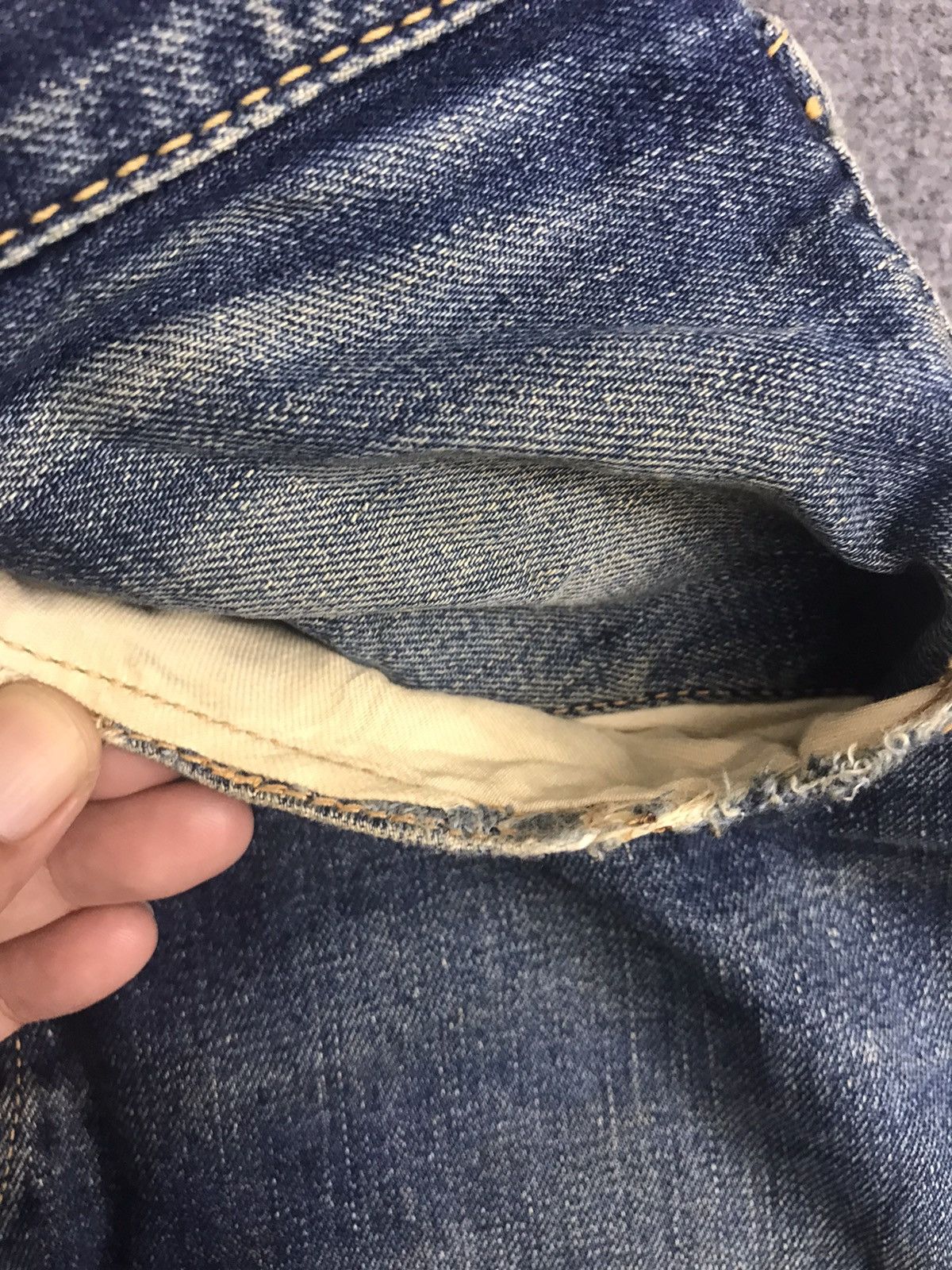 Warehouse 💥THRASHED💥WAREHOUSE SPECIAL Thrashed Selvedge Jeans Size US 29 - 9 Thumbnail