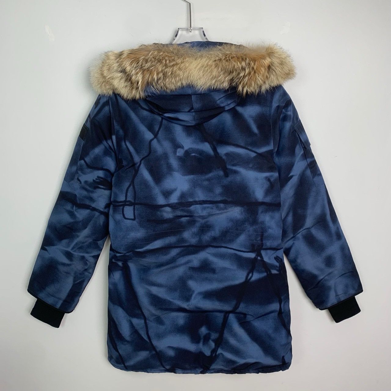 Canada Goose Canada Goose Expedition Camo Fur Down Jacket Navy (M) Size US M / EU 48-50 / 2 - 2 Thumbnail