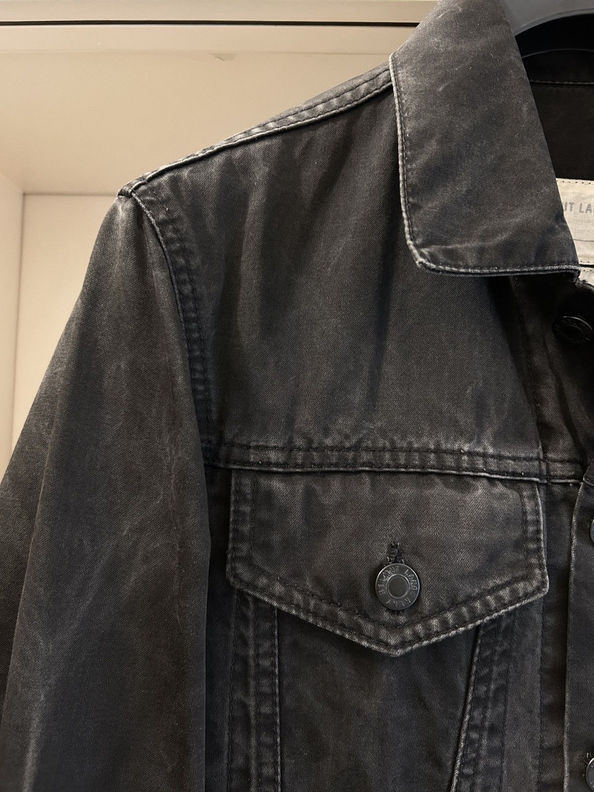 Helmut Lang 2000s classic black faded cotton denim trucker Size US S / EU 44-46 / 1 - 6 Thumbnail