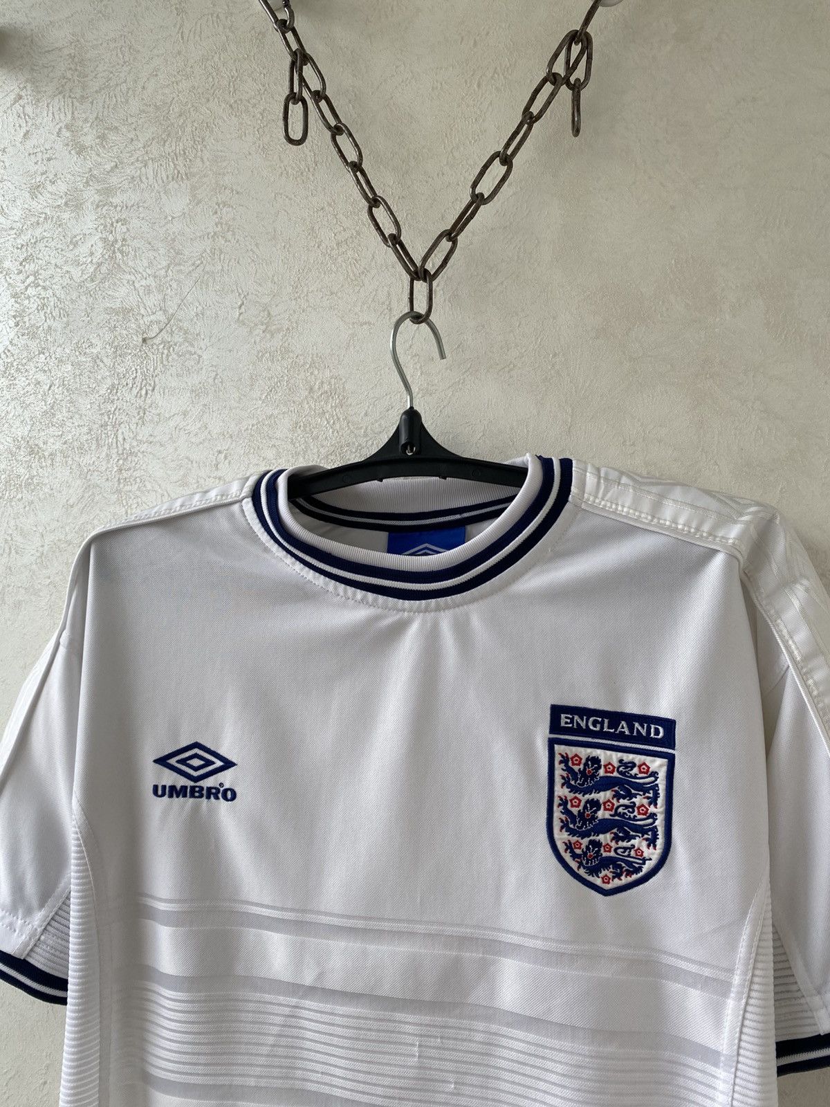 Umbro Vintage UMBRO England 1999-2001 Home Vapa Football Shirt Size US S / EU 44-46 / 1 - 4 Thumbnail