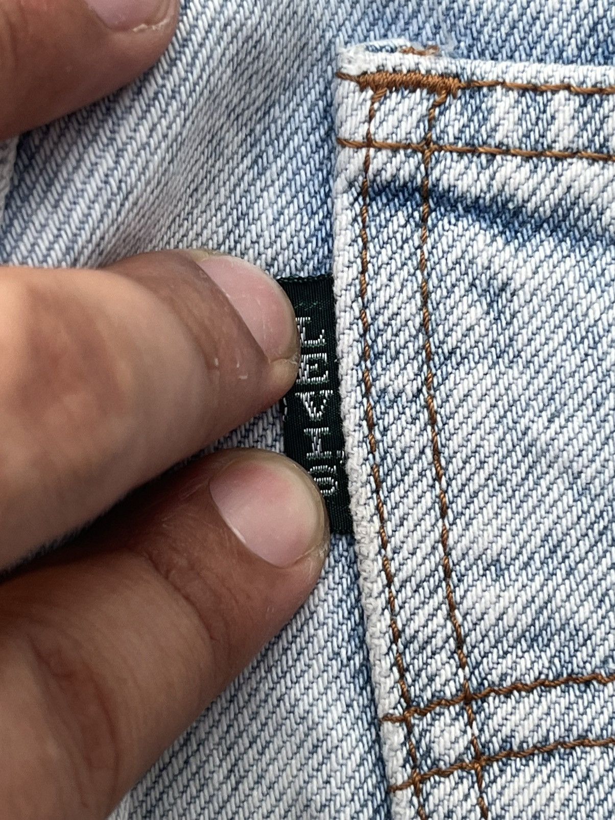 Levi's Vintage Y2K Levi’s Big E Blue Washed Apache Barrel Jeans Size US 29 - 11 Thumbnail