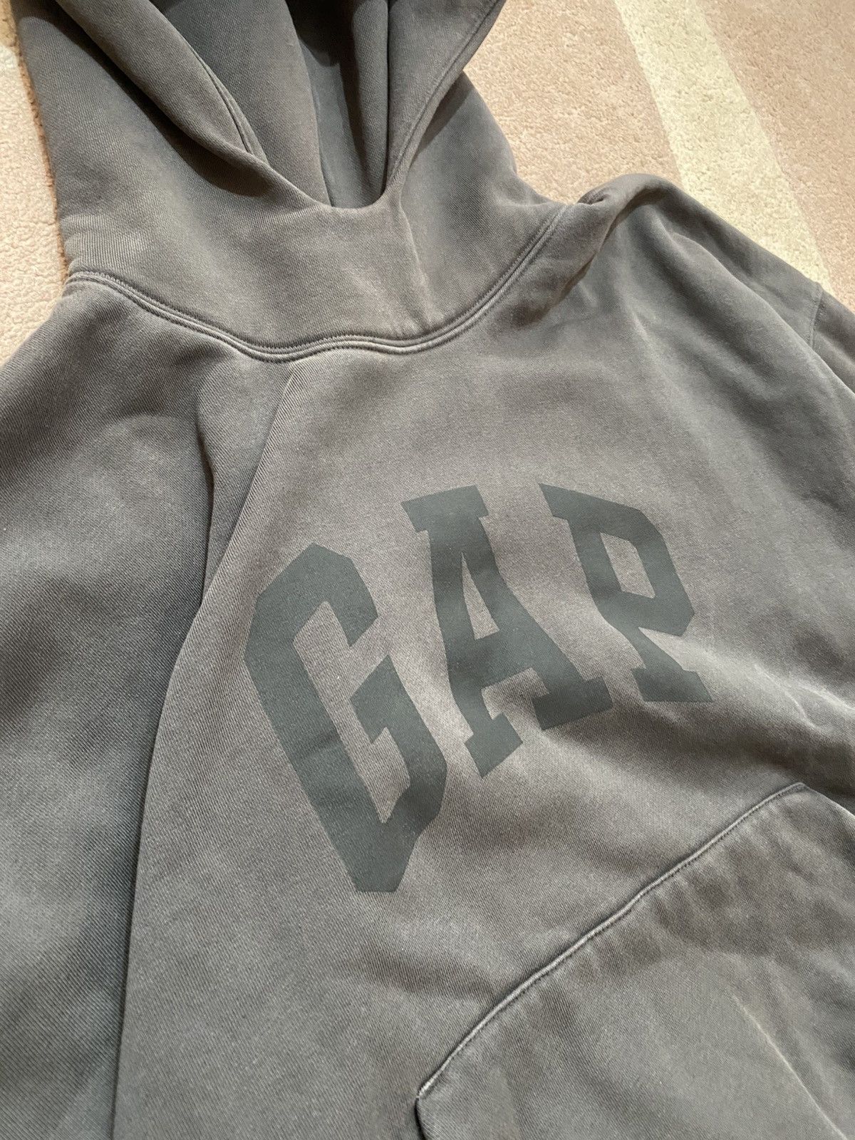 Balenciaga × Gap × Kanye West Yeezy gap Balenciaga Kanye West dove hoodie Size US S / EU 44-46 / 1 - 11 Thumbnail