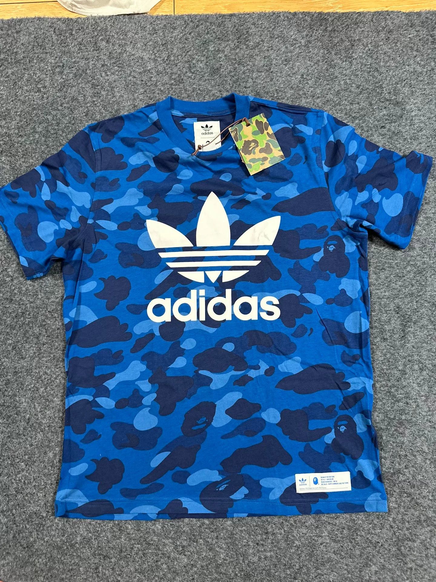 Bape Bape Multi Camo T-Shirt Casual Size US S / EU 44-46 / 1 - 1 Thumbnail