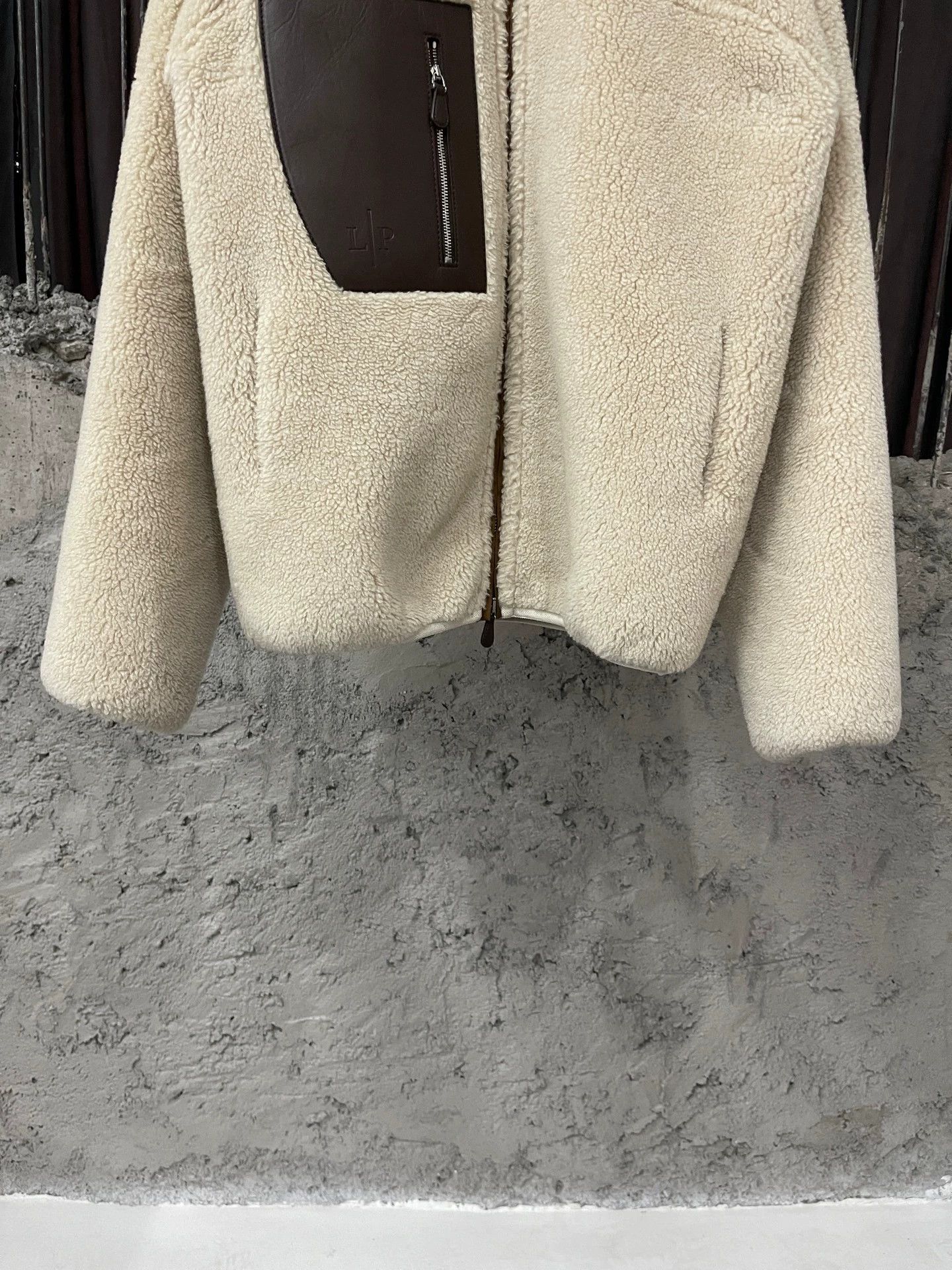 Loro Piana Loro Piana Fur-Lined Zip Jacket Women's 38 New Size XS / US 0-2 / IT 36-38 - 4 Thumbnail