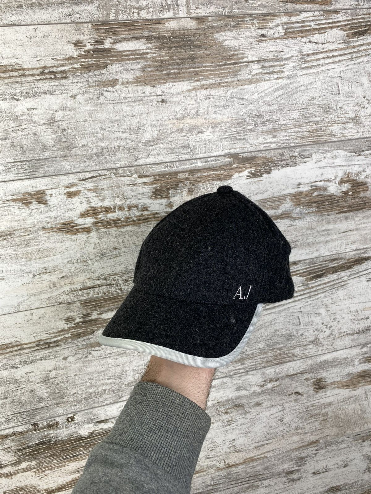 Armani × Emporio Armani × Vintage Mens Vintage Armani jeans wool cap hats Emporio exchange Size ONE SIZE - 1 Thumbnail