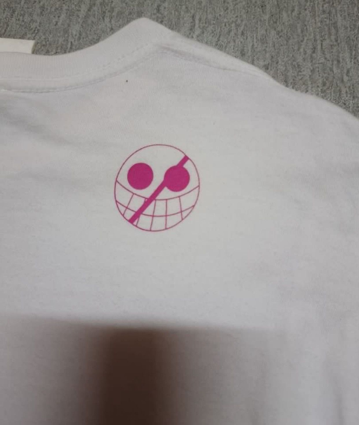 Anime Vintage Donquixote Doflamingo Arc Dressrosa One Piece Anime Size US M / EU 48-50 / 2 - 4 Thumbnail