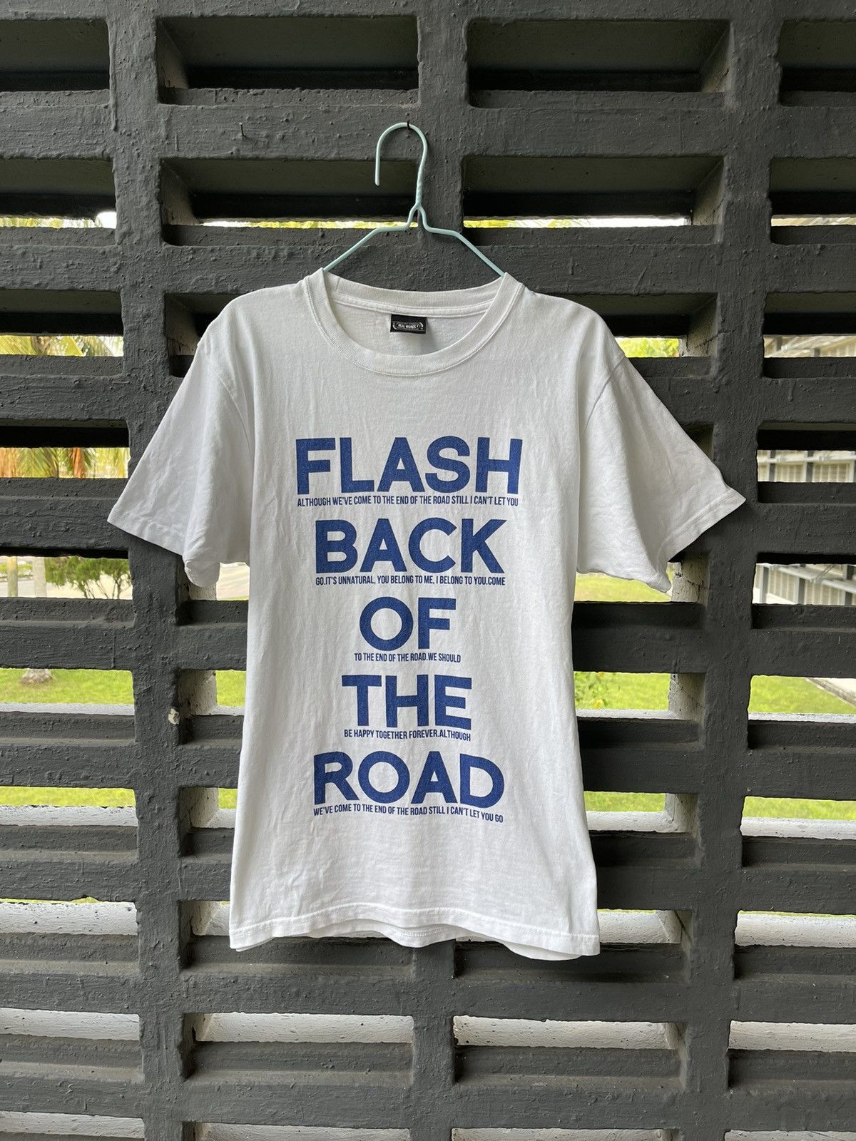 Vintage Flash back of the road wording tee📸 Size US M / EU 48-50 / 2 - 1 Thumbnail