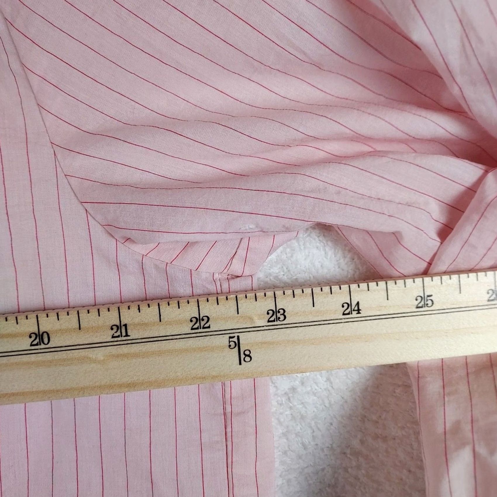 Zara VINTAGE? No — Zara Shirt Women’s Button Down Small Pink Red Stripe Long Sleeve Relaxed Fit Size S / US 4 / IT 40 - 4 Thumbnail