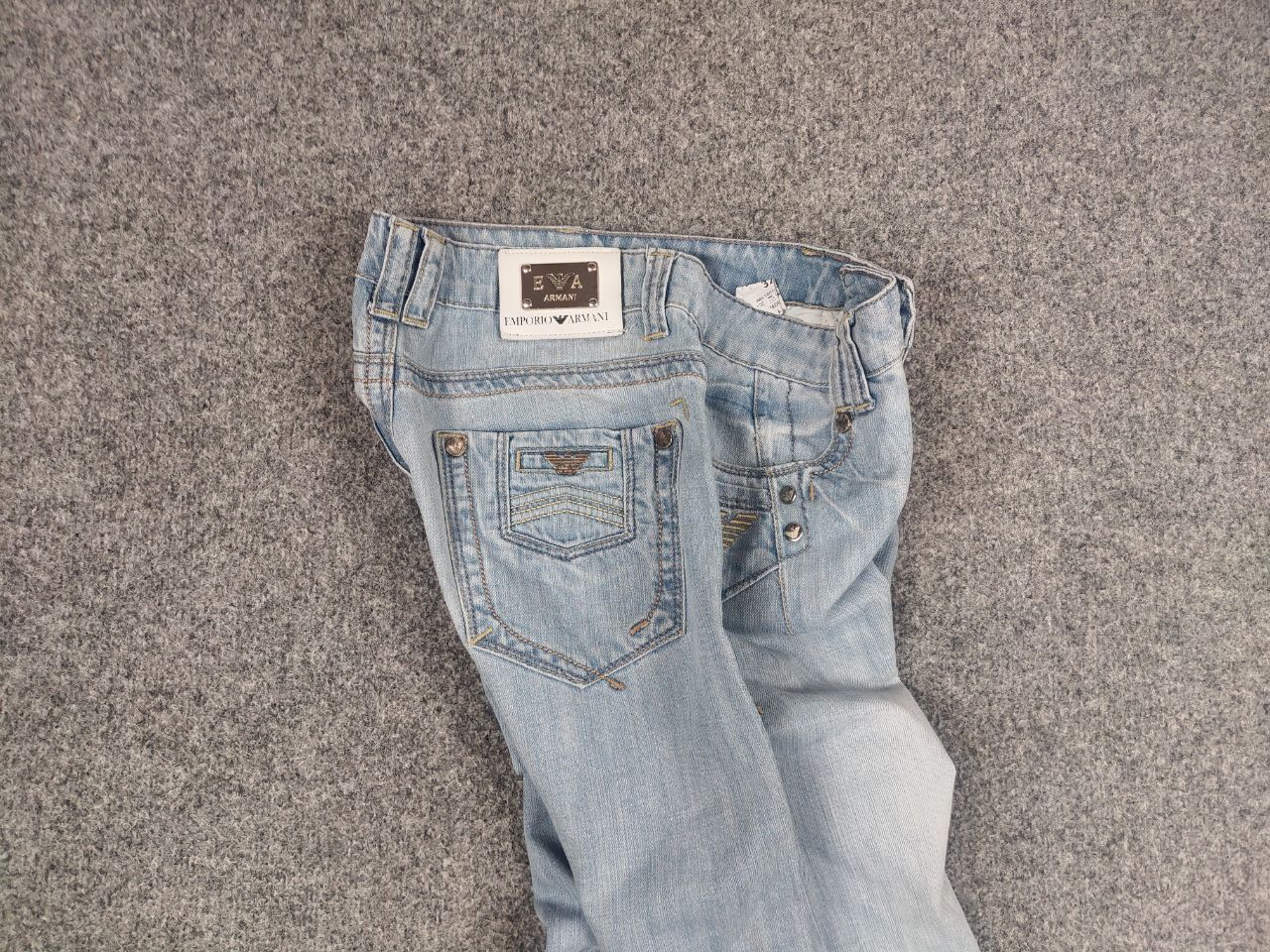 Emporio Armani Vintage Emporio Armani Y2K Style Metal logo Blue denim Jeans Size US 32 / EU 48 - 8 Thumbnail