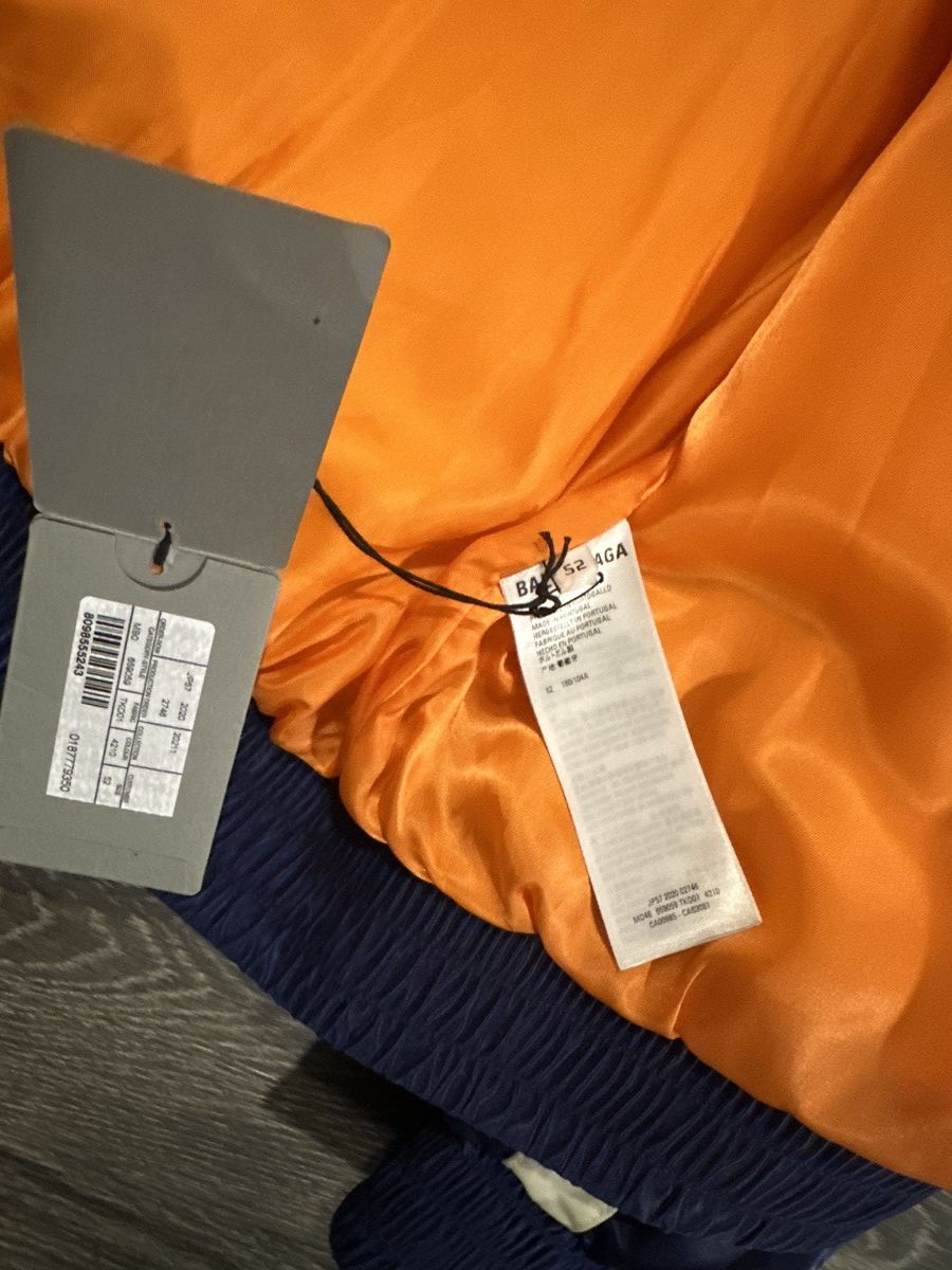 Balenciaga Balenciaga Padded Tracksuit Bomber Jacket | Grailed Balenciaga Balenciaga Padded Tracksuit Bomber Jacket | Grailed