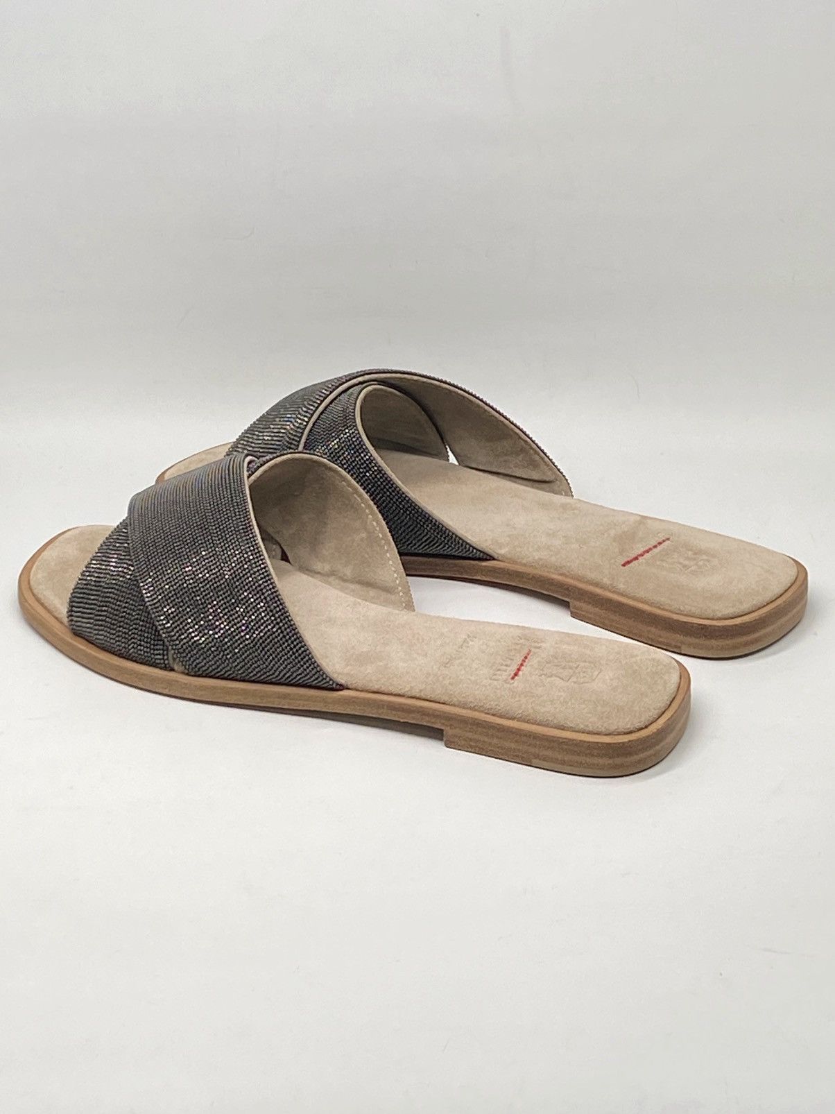 Brunello Cucinelli Brunello Cucinelli Embellished Leather Flat Sandals size 37 Size US 7 / IT 37 - 7 Thumbnail