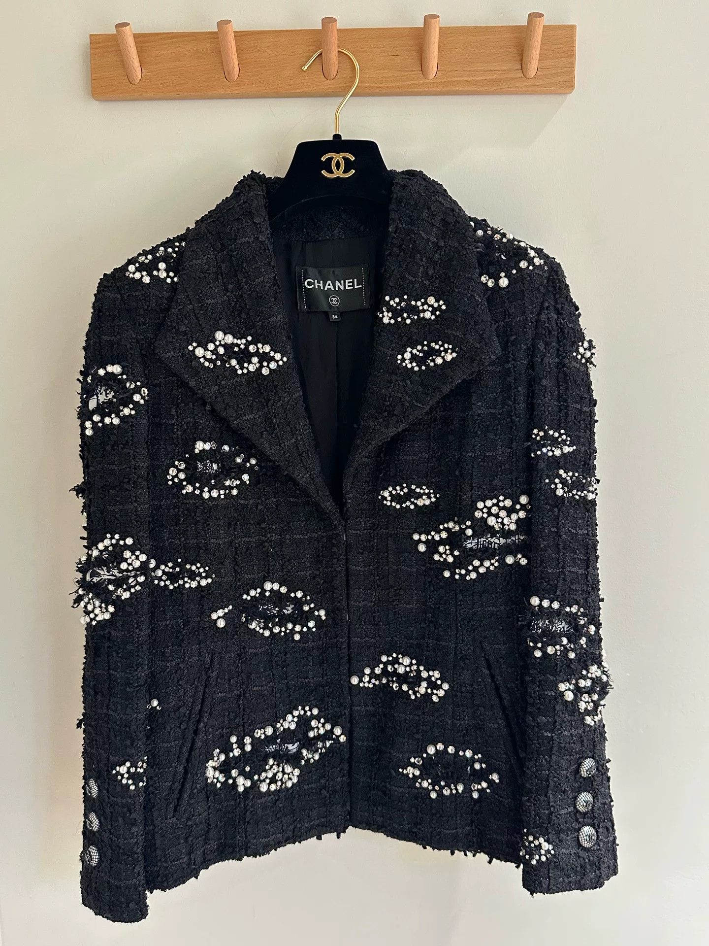 Chanel Chanel 2022 Black Pearl Crystal Jacket Size US XS / EU 42 / 0 - 1 Thumbnail