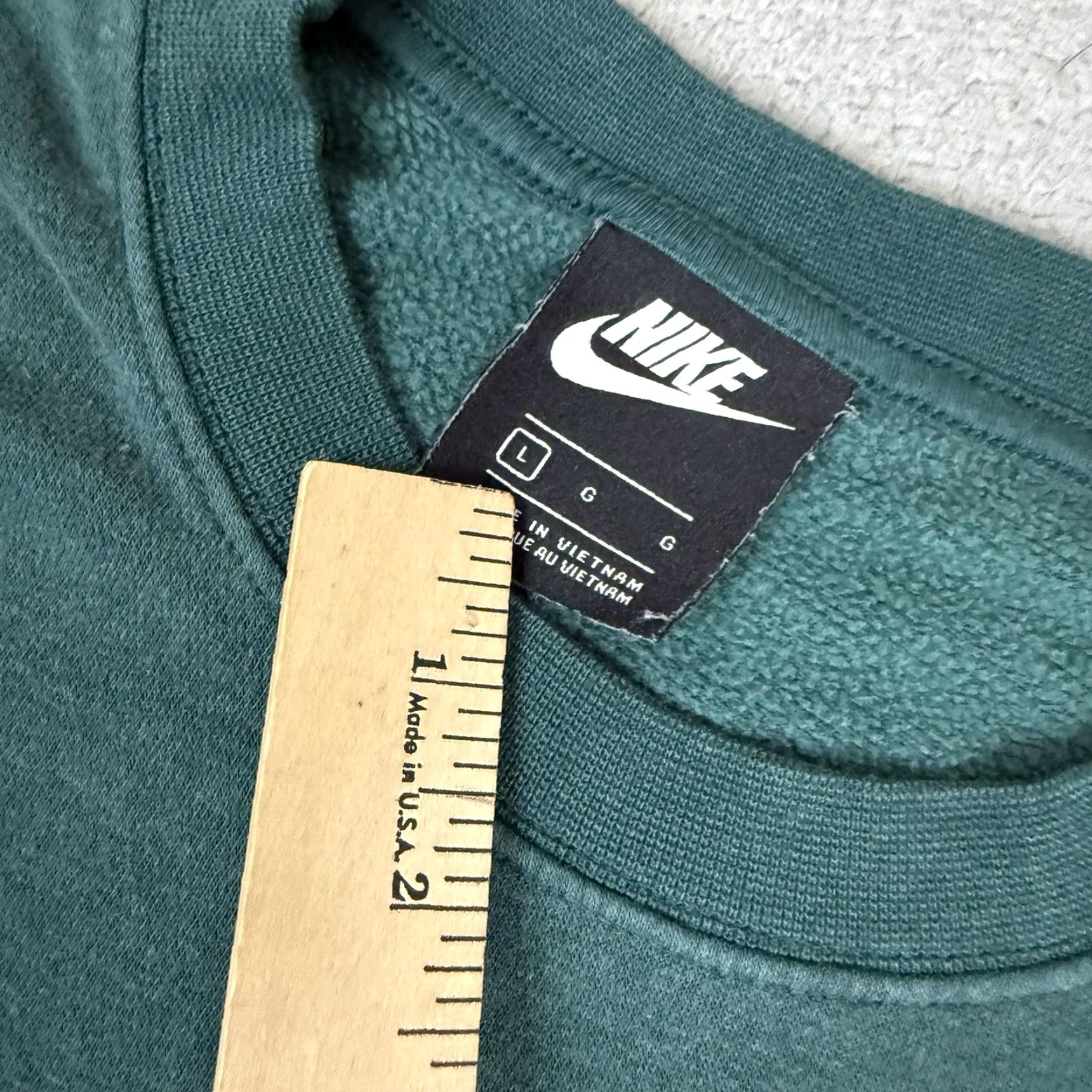 Nike VINTAGE Nike Sweatshirt Woman L Green Center Swoosh Embroidered Crewneck Sweater Pullover Size L / US 10 / IT 46 - 5 Thumbnail
