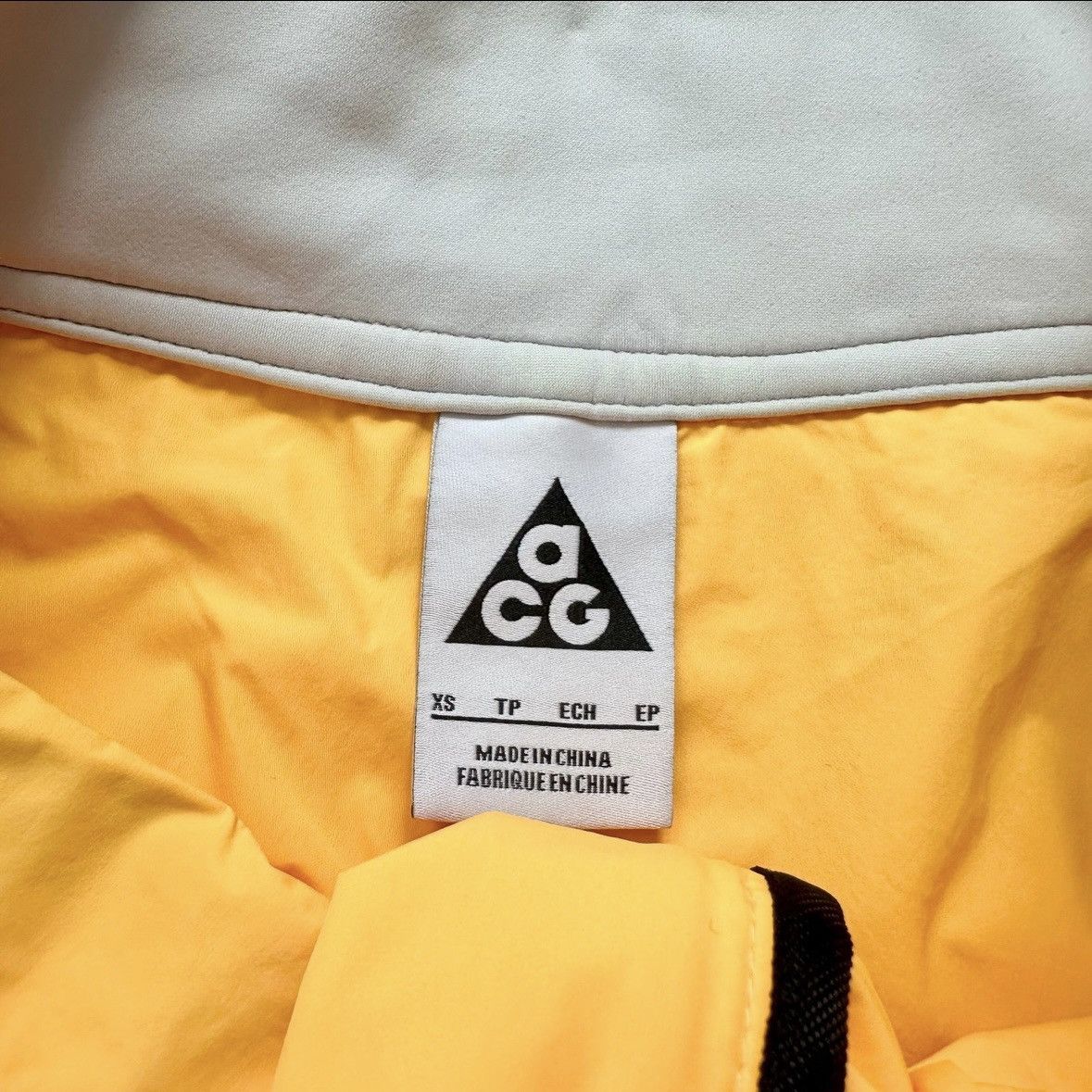 Nike ACG NikeLab ACG NRG Orange Cargo Shorts Size 26" / US 2 / IT 38 - 12 Thumbnail